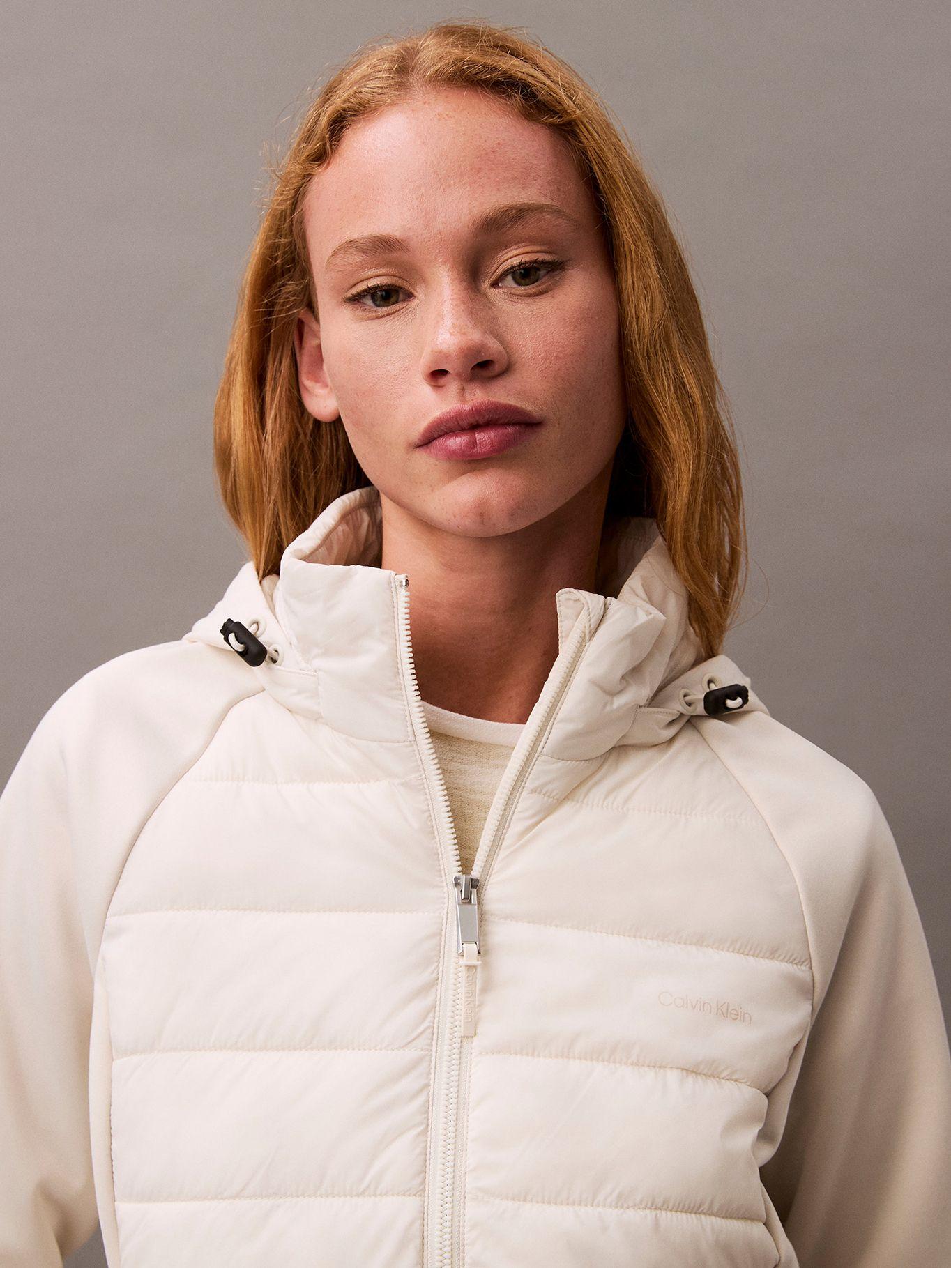 Chaqueta Mixed Media Puffer Beige Calvin Klein-3