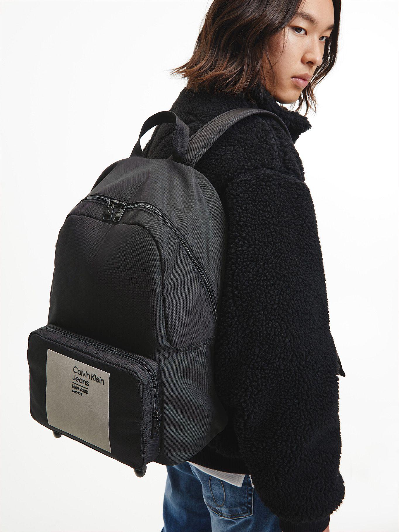 Cartera Sport Essentials Campus Negro Calvin Klein-1