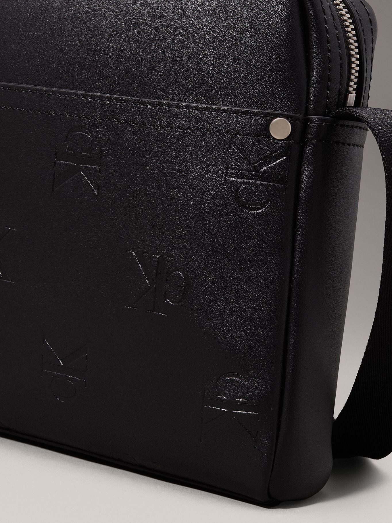 Bolso Reporter Aop Reporter Negro Calvin Klein-3