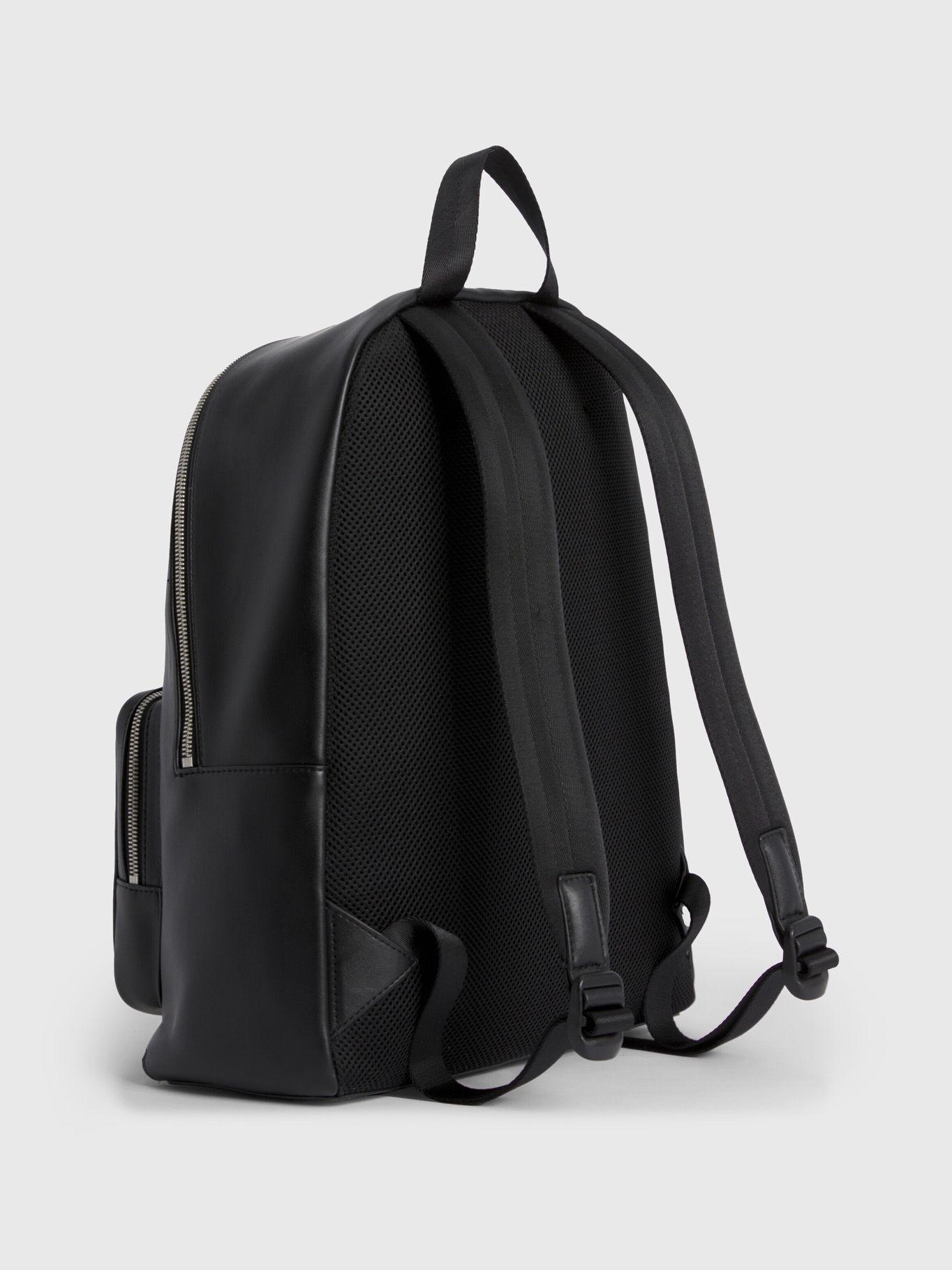 Mochila Sculpted Campus Negro-1