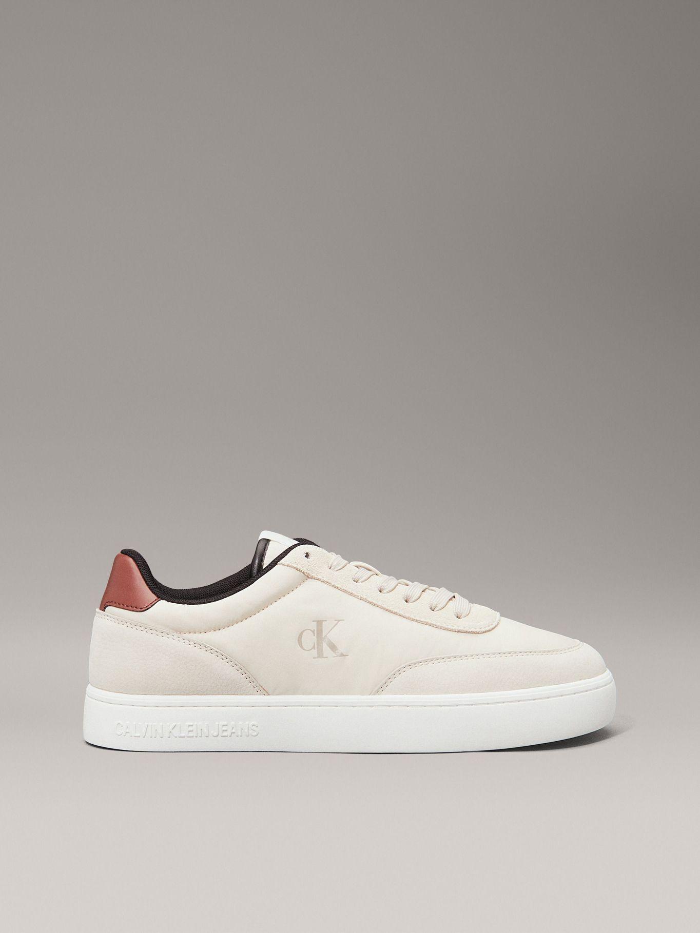Zapatillas de Cuero Beige Calvin Klein 0GF-4