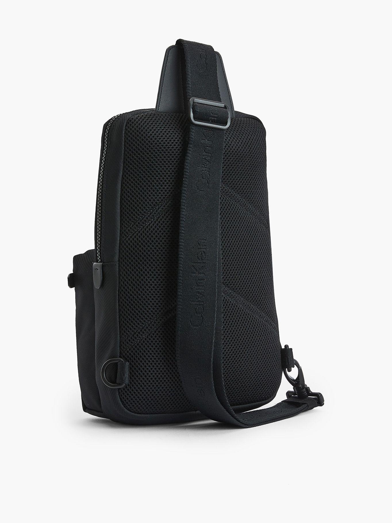 Bolso Cruzado Ck Code Negro Calvin Klein-1