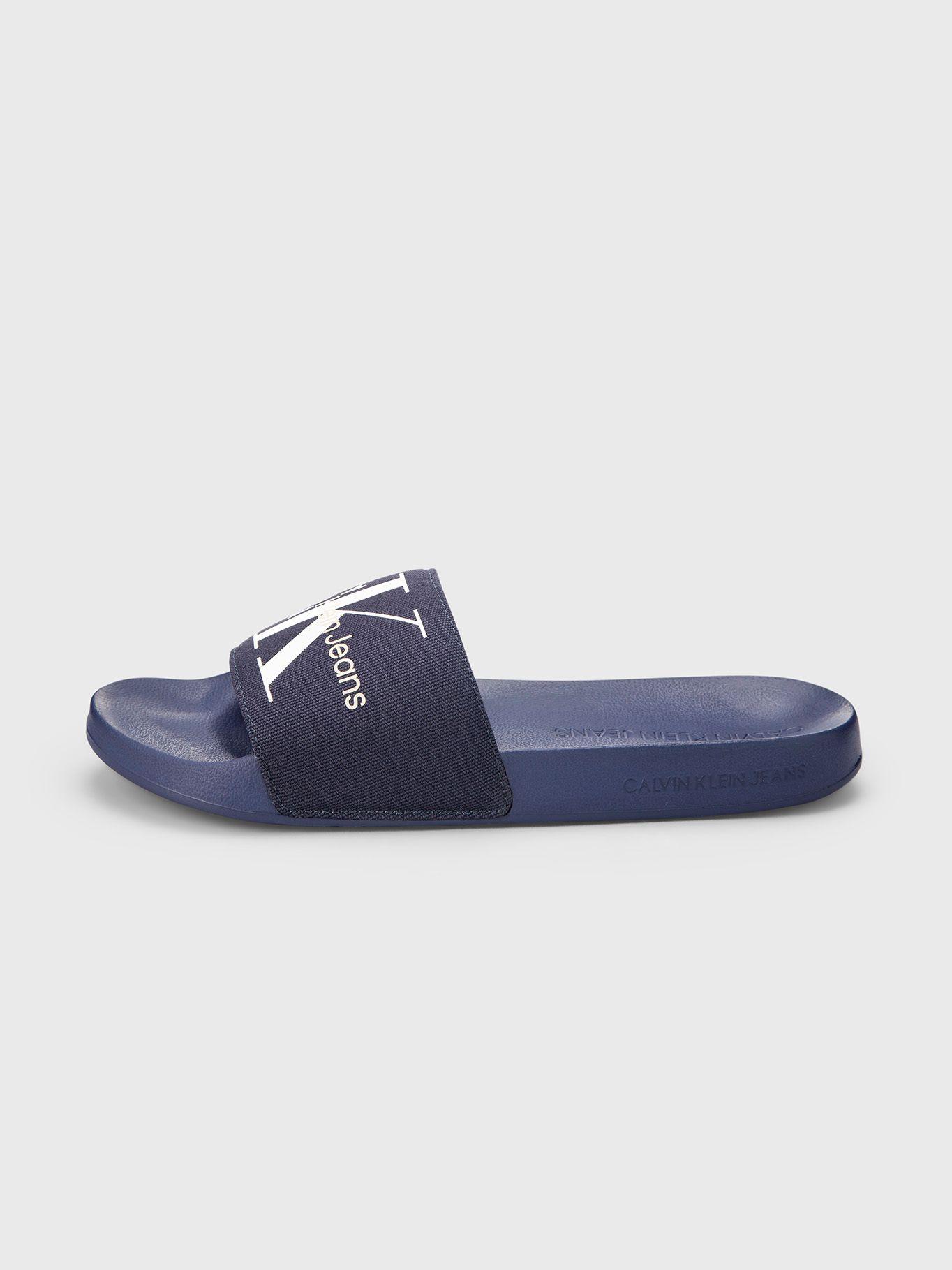 Sandalia Slide Monogram Azul Calvin Klein-2