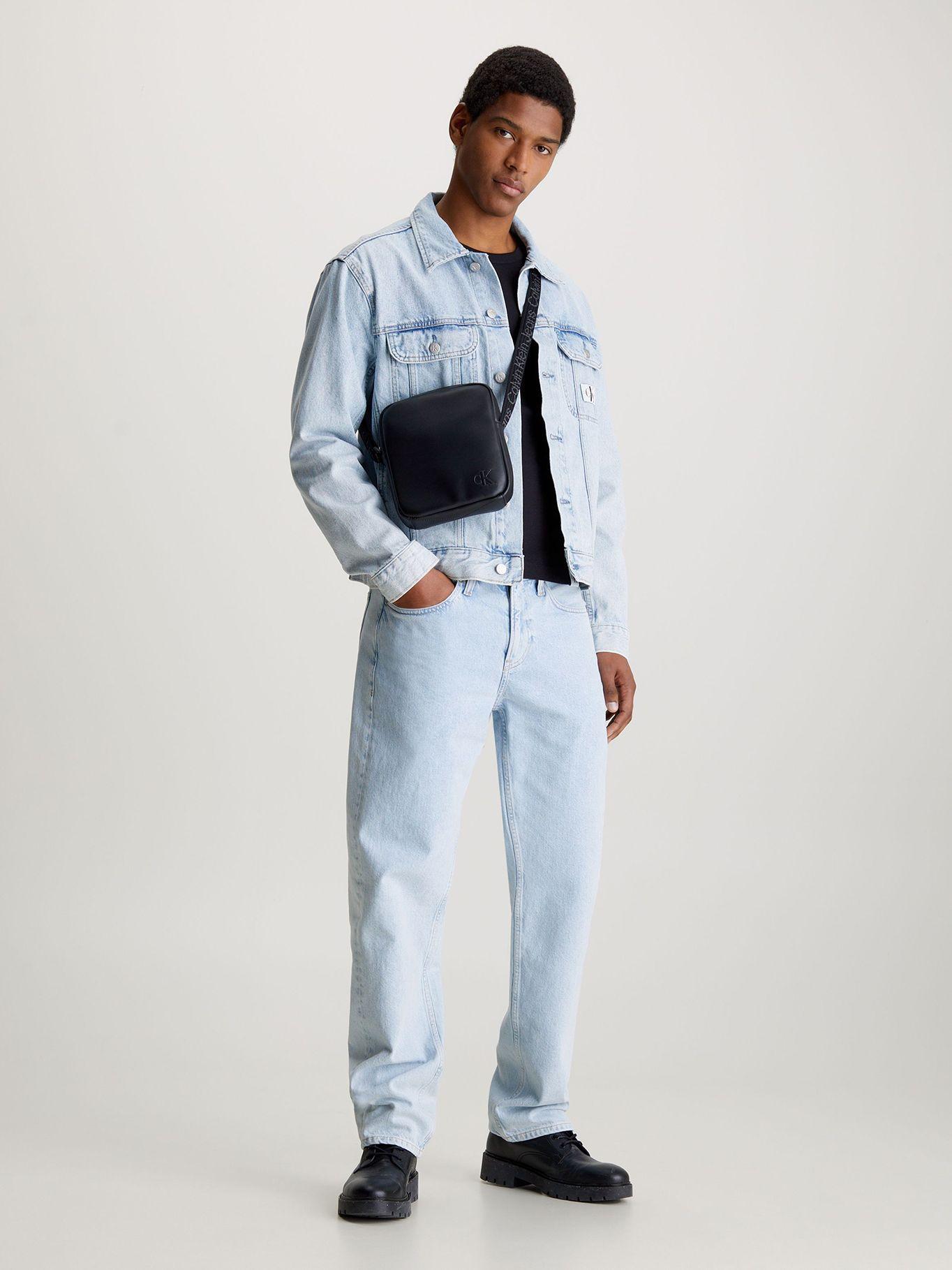 Bolso Reporter Ultralight Negro Calvin Klein-4