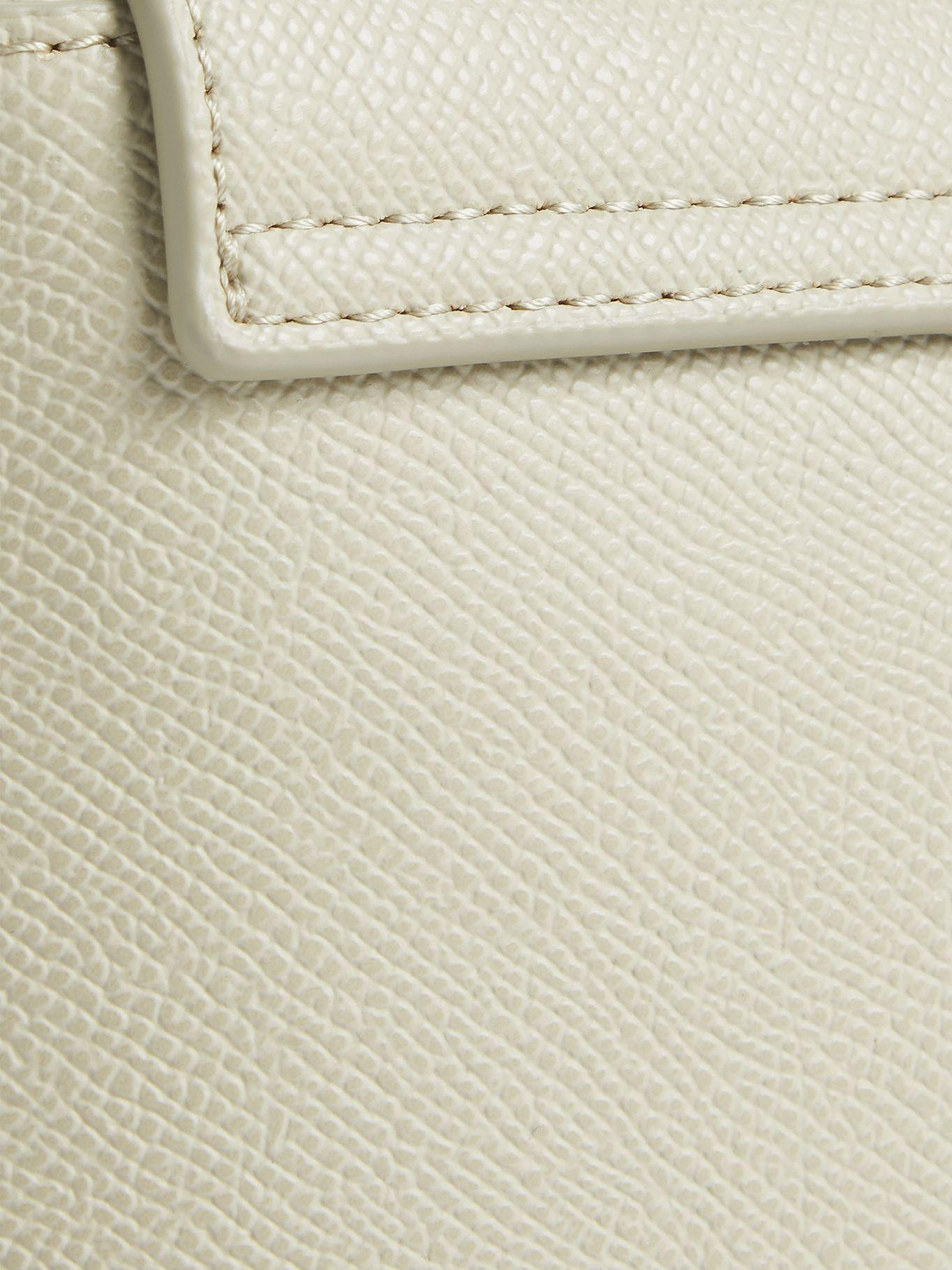 Cartera Ck Must Caviar Verde Calvin Klein-4