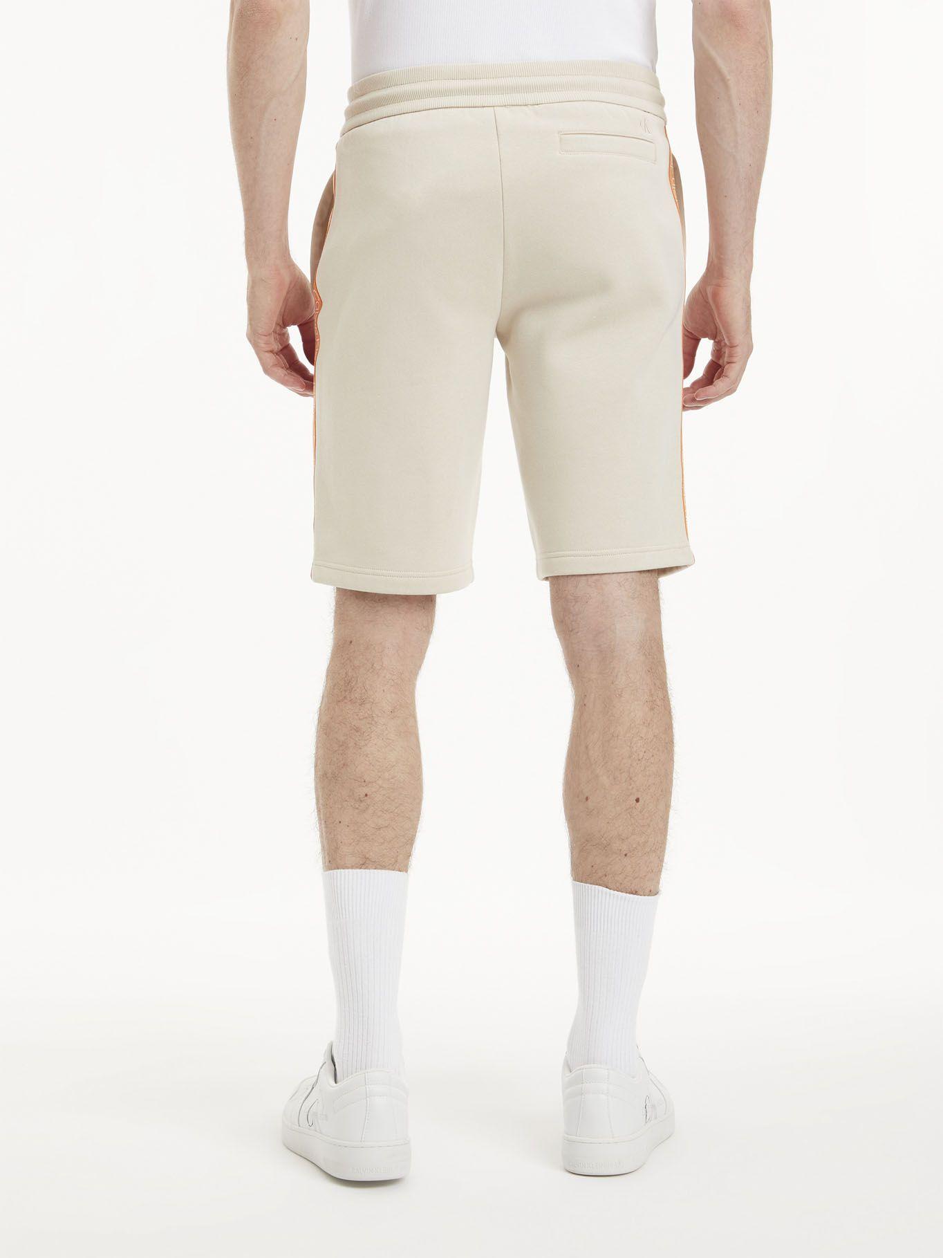 Pantalón corto imformal Beige Calvin Klein-1