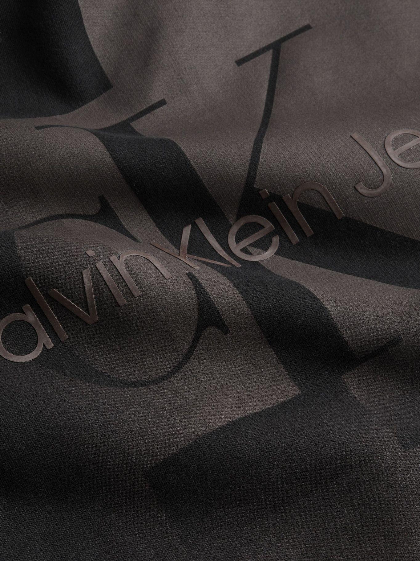 Hoodie Monolgo Gradient Negro BEH Calvin Klein-2