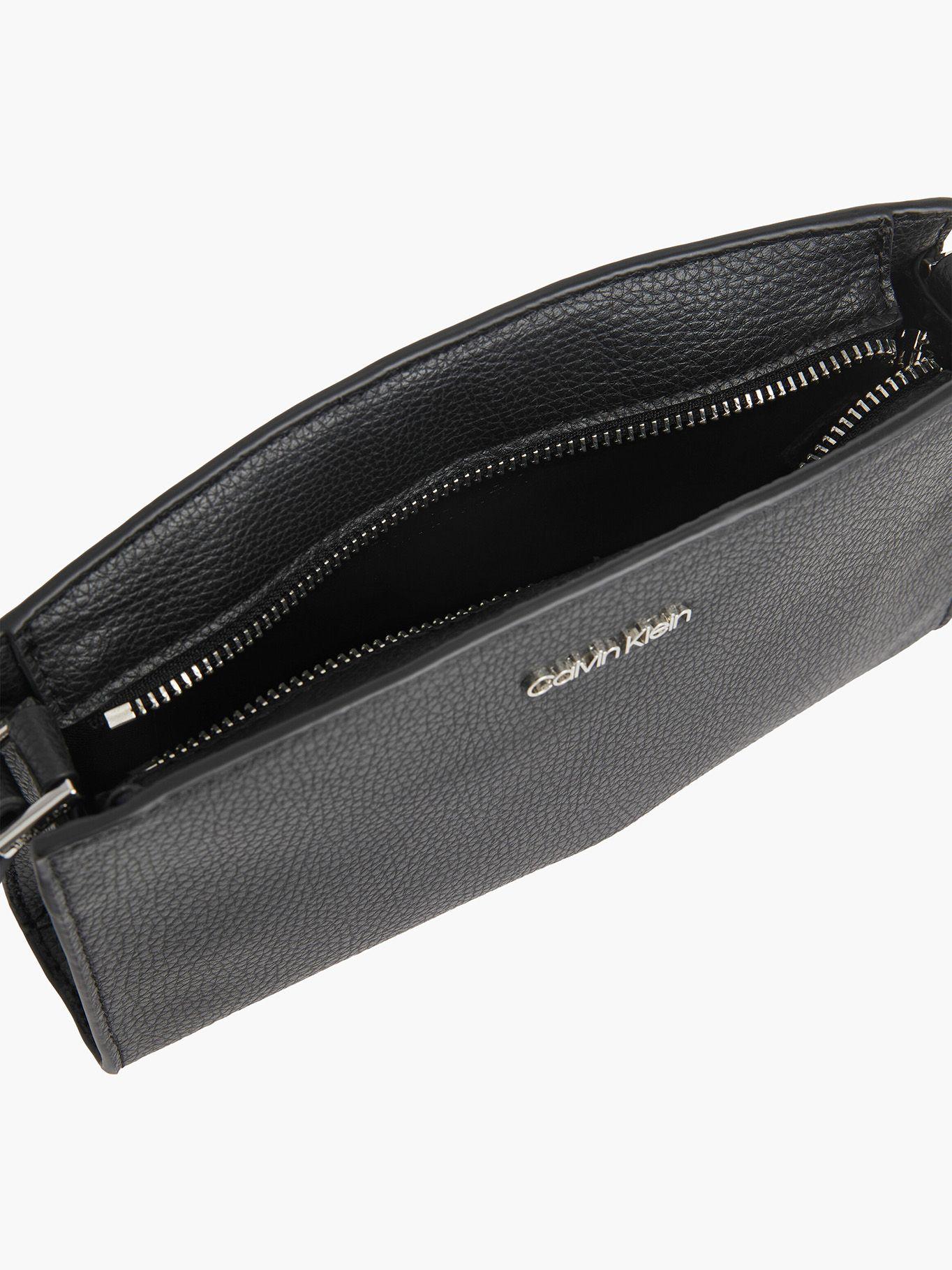 Cartera Ck Code Crossbody Negro Calvin Klein-2