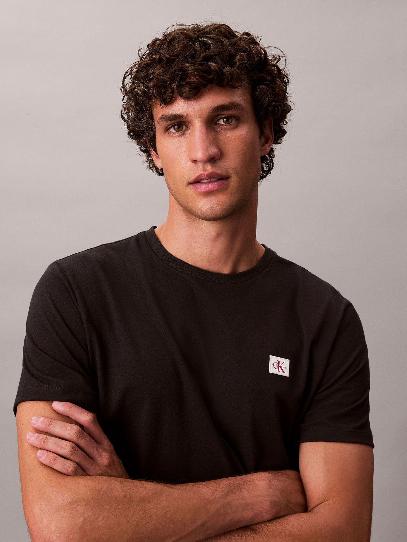 Polera Monograma Bagde 30S Negro Calvin Klein-3