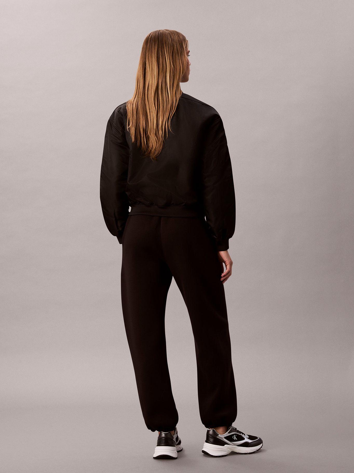 Jogger Scuba Oversized Negro Calvin Klein-2