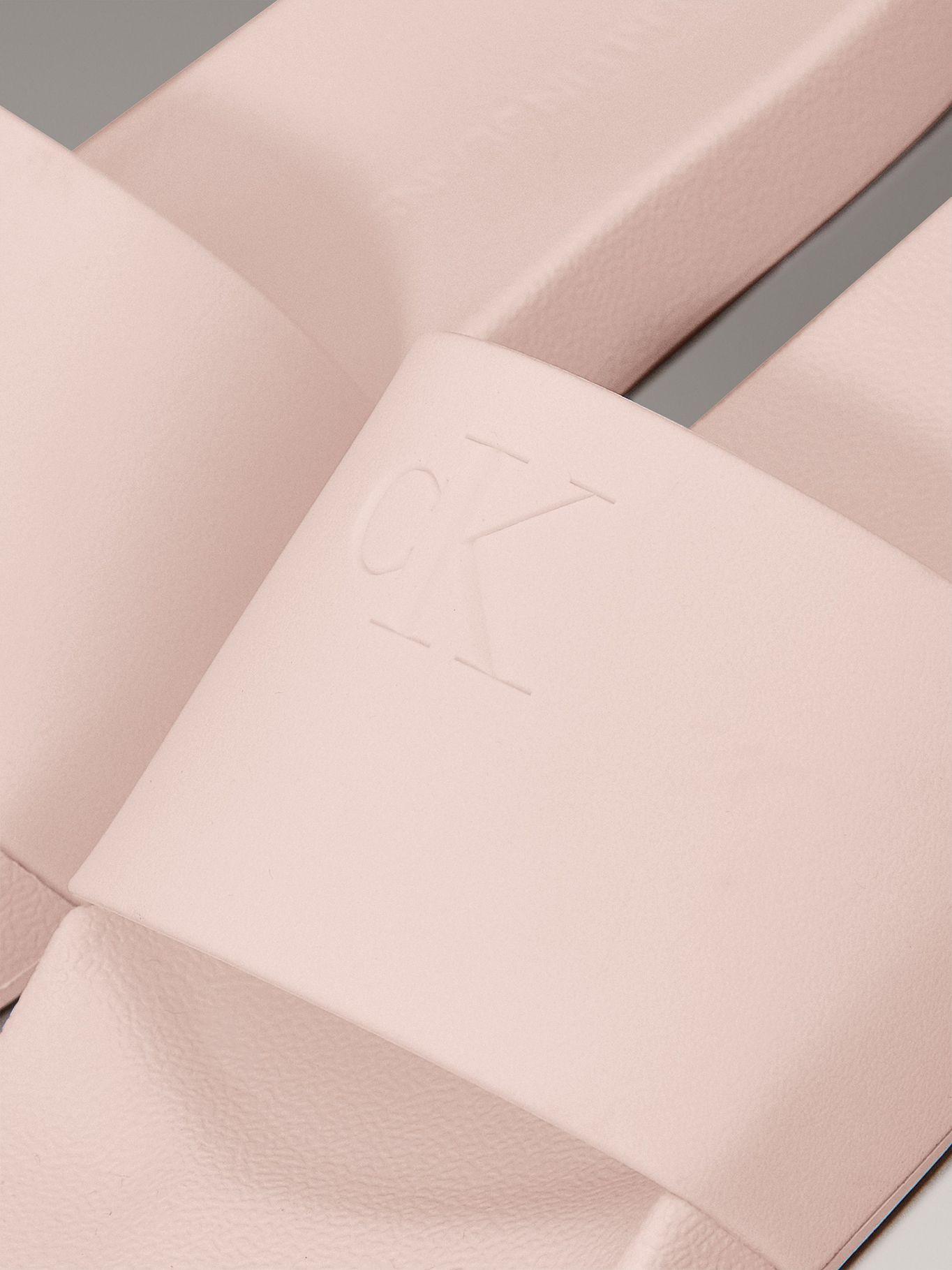 Sandalias Slide Monogram Rosado Calvin Klein-6