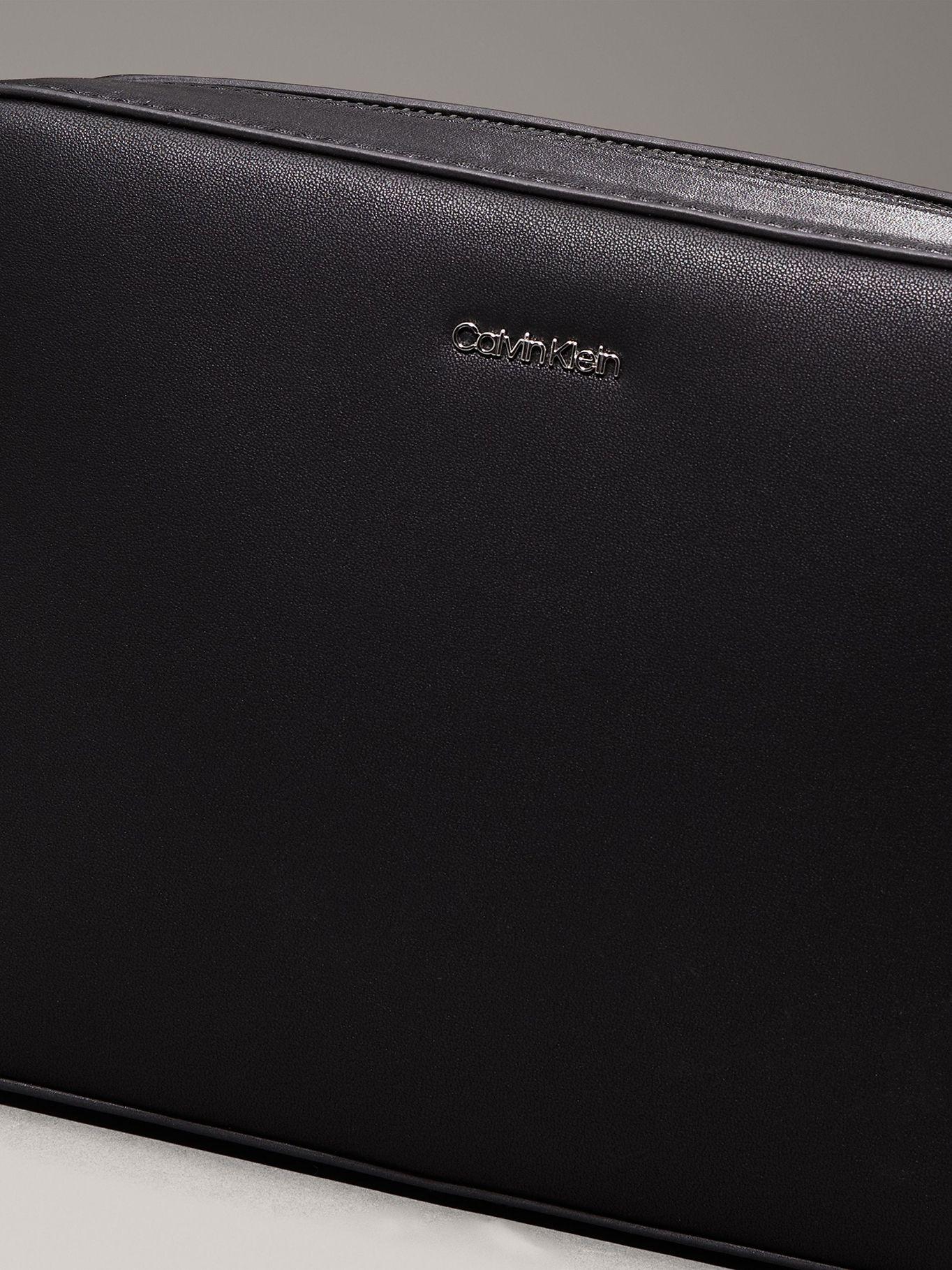 Bandolera Ck Must Small BEH Negro Calvin Klein-3