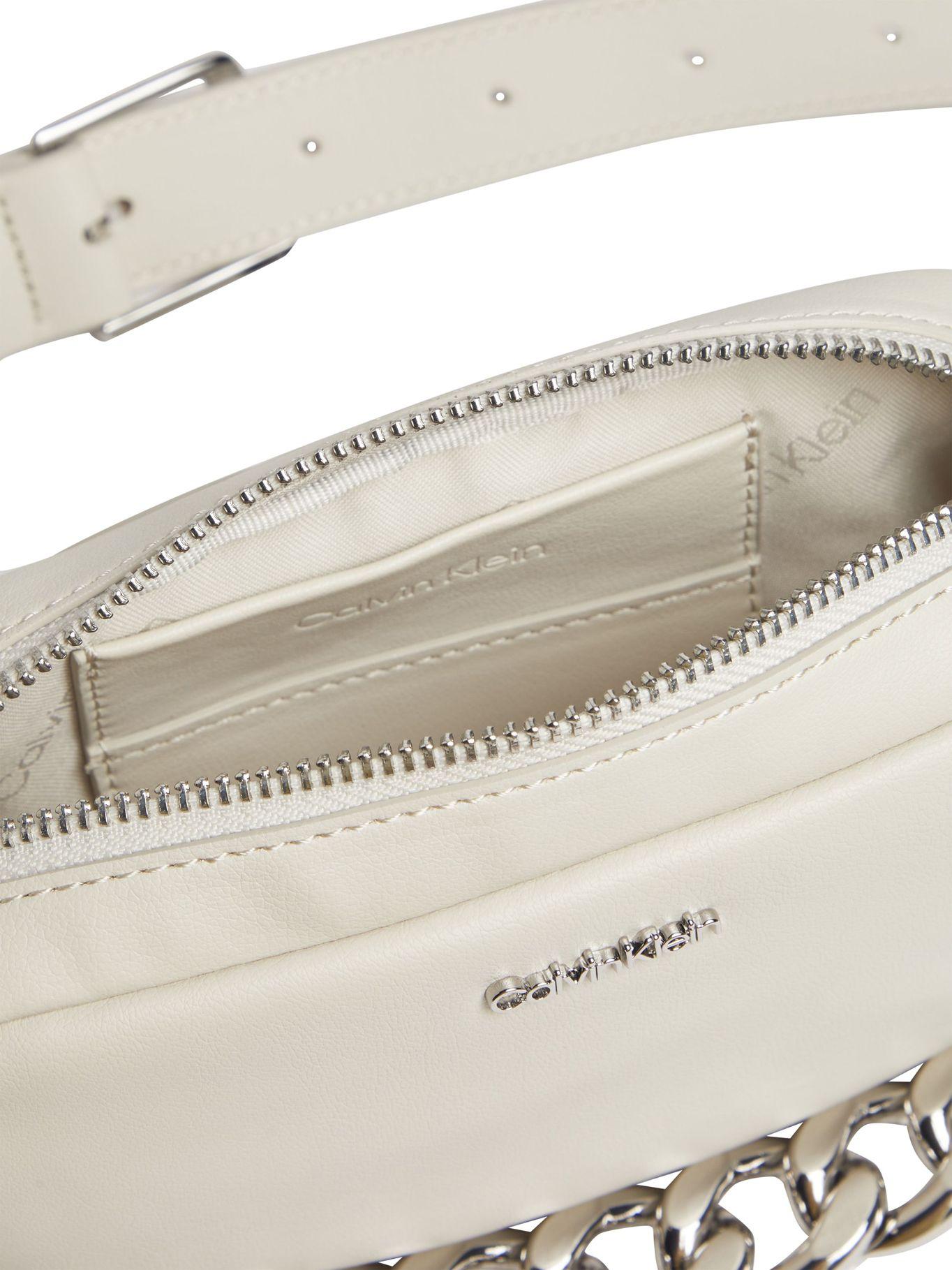 Cartera Puffed Waistbag Blanco Calvin Klein-2