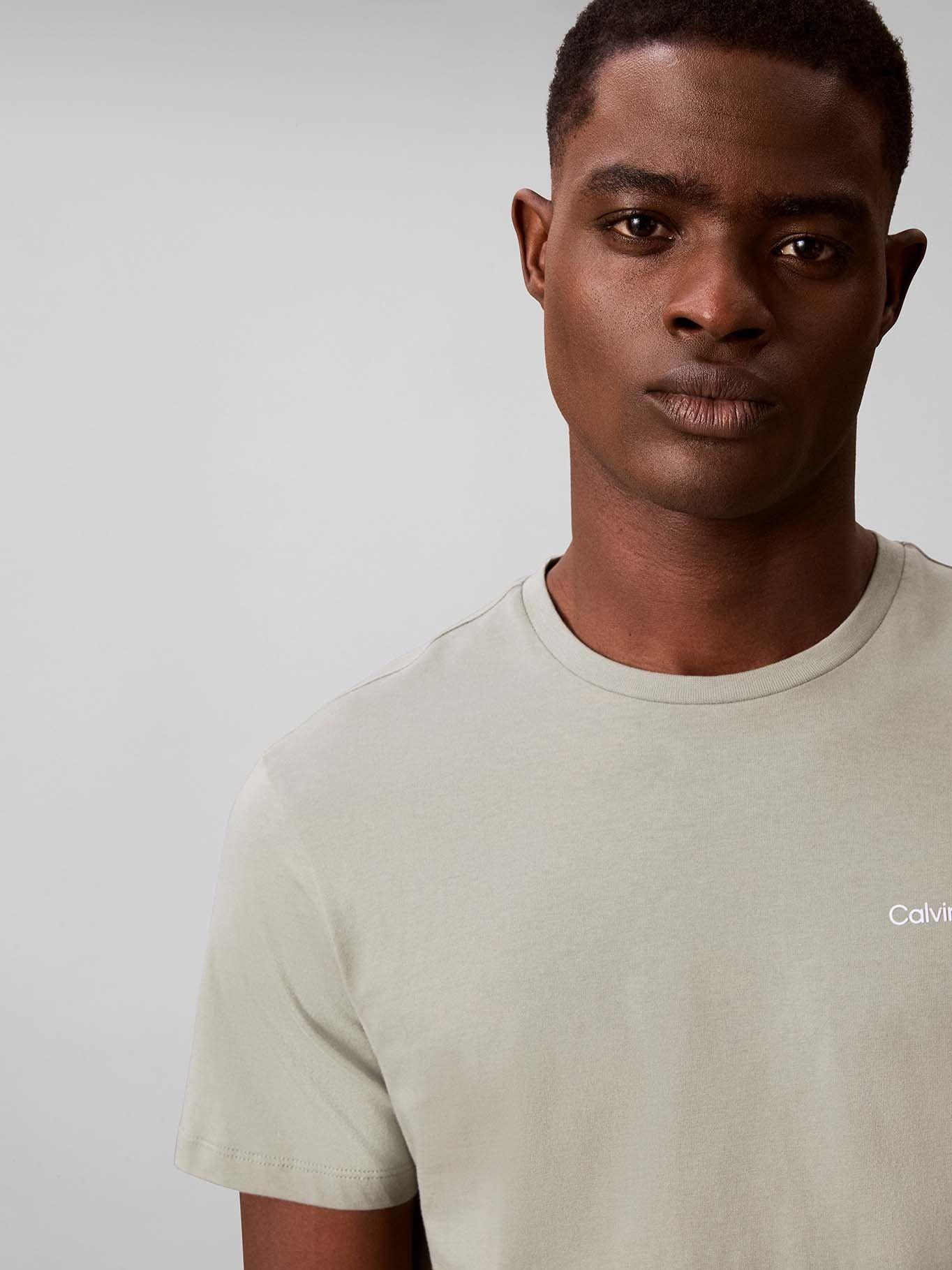 Polera con Micro Logo Beige Calvin Klein-4