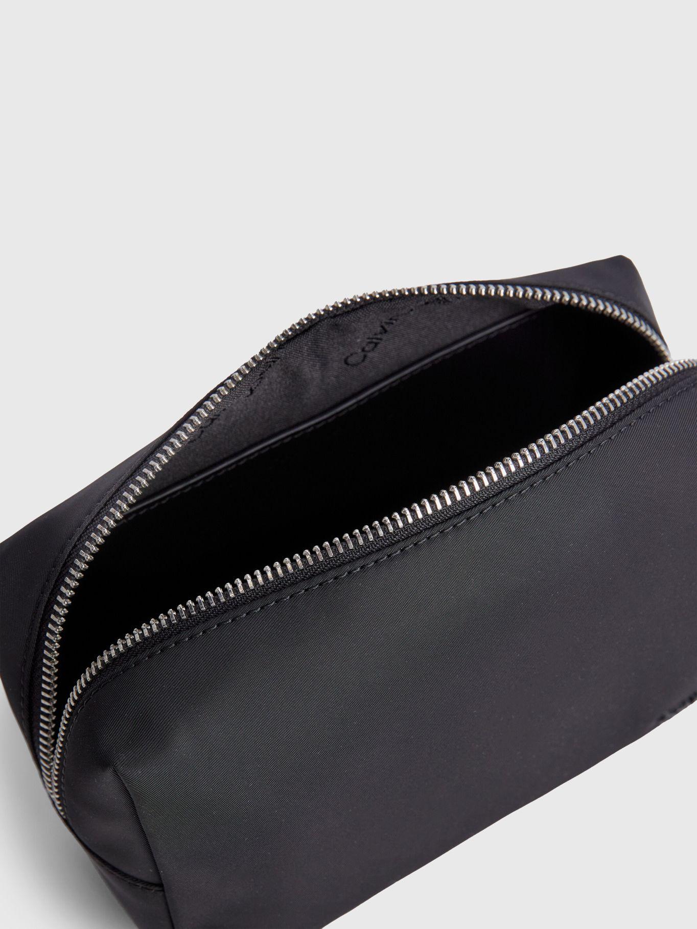 Neceser CK Nylon Washbag Negro Calvin Klein-2