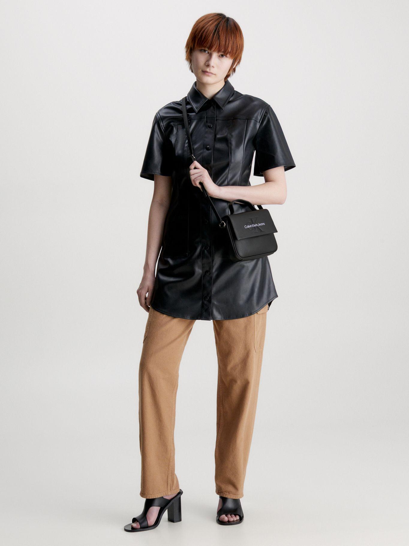 Bandolera Boxy Cuadrada Negro Calvin Klein-3