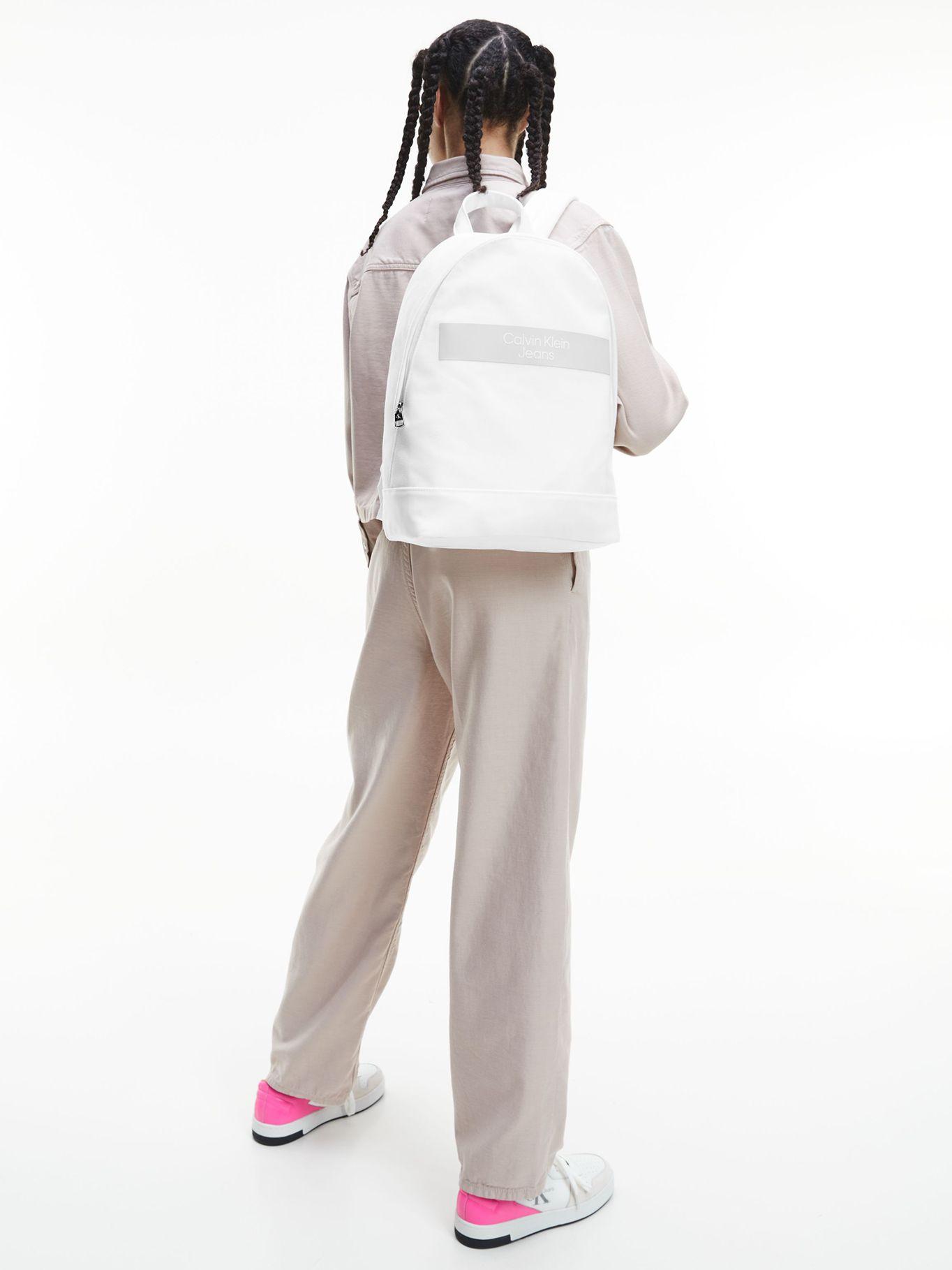 Mochila Blocking Blanco Calvin Klein-1
