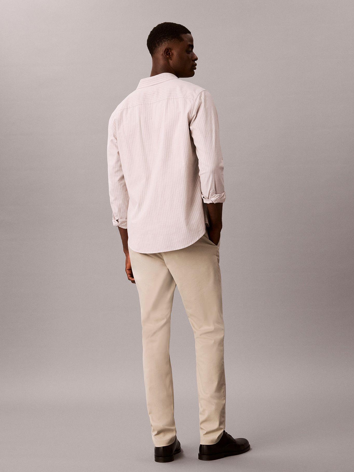 Pantalón Chino Slim de Satén Beige Calvin Klein-2