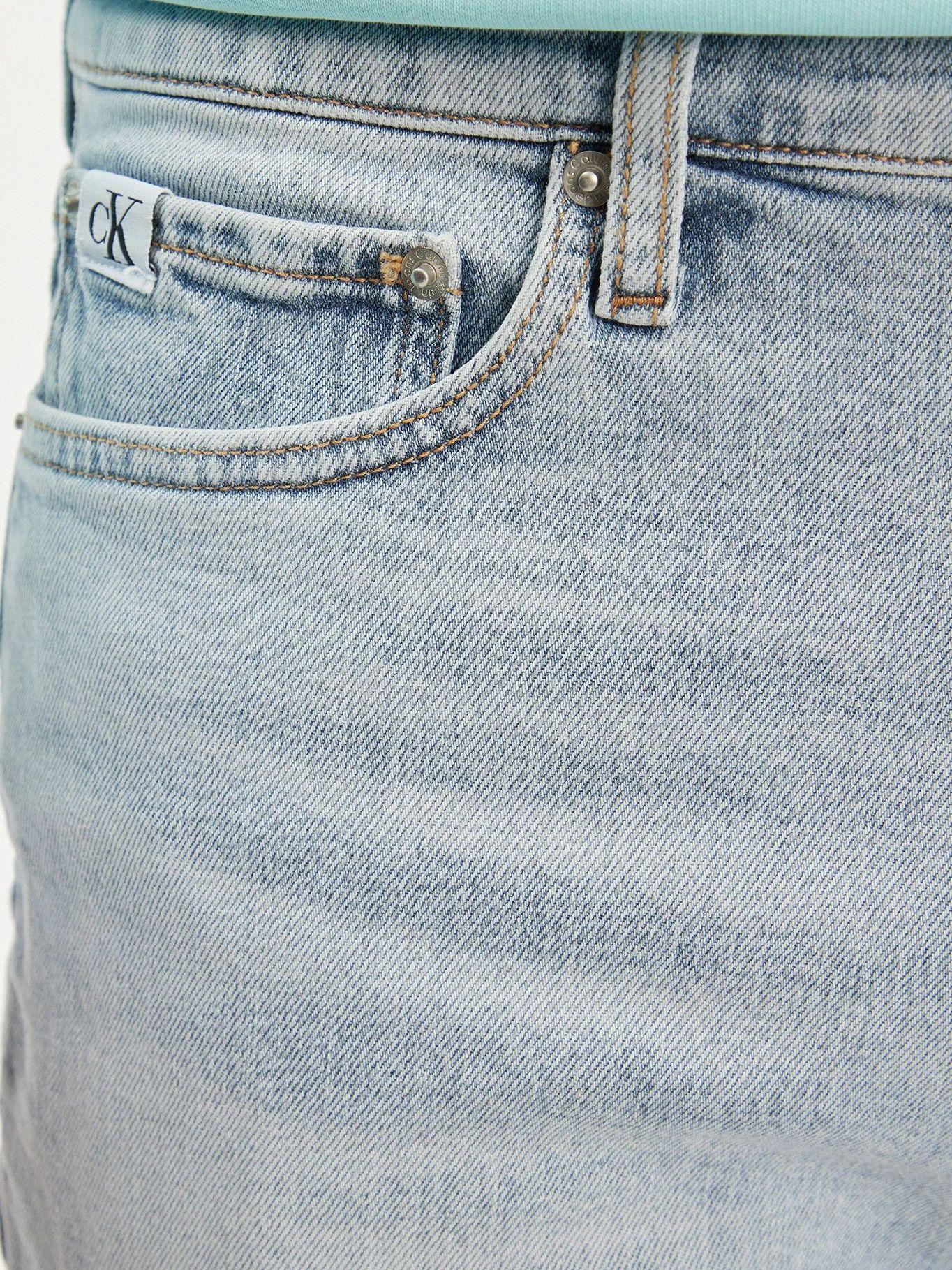 Short Slim Celeste Calvin Klein-3