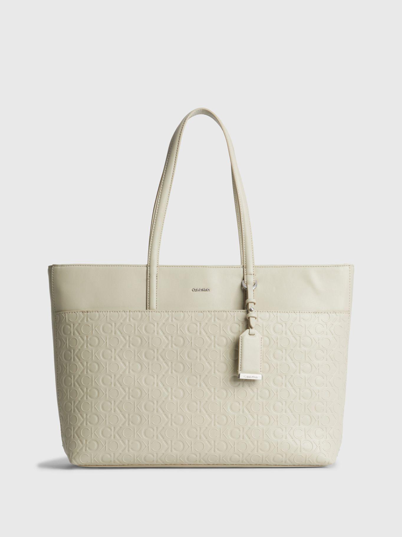 Cartera Must Shopper Lg Beige Calvin Klein-0