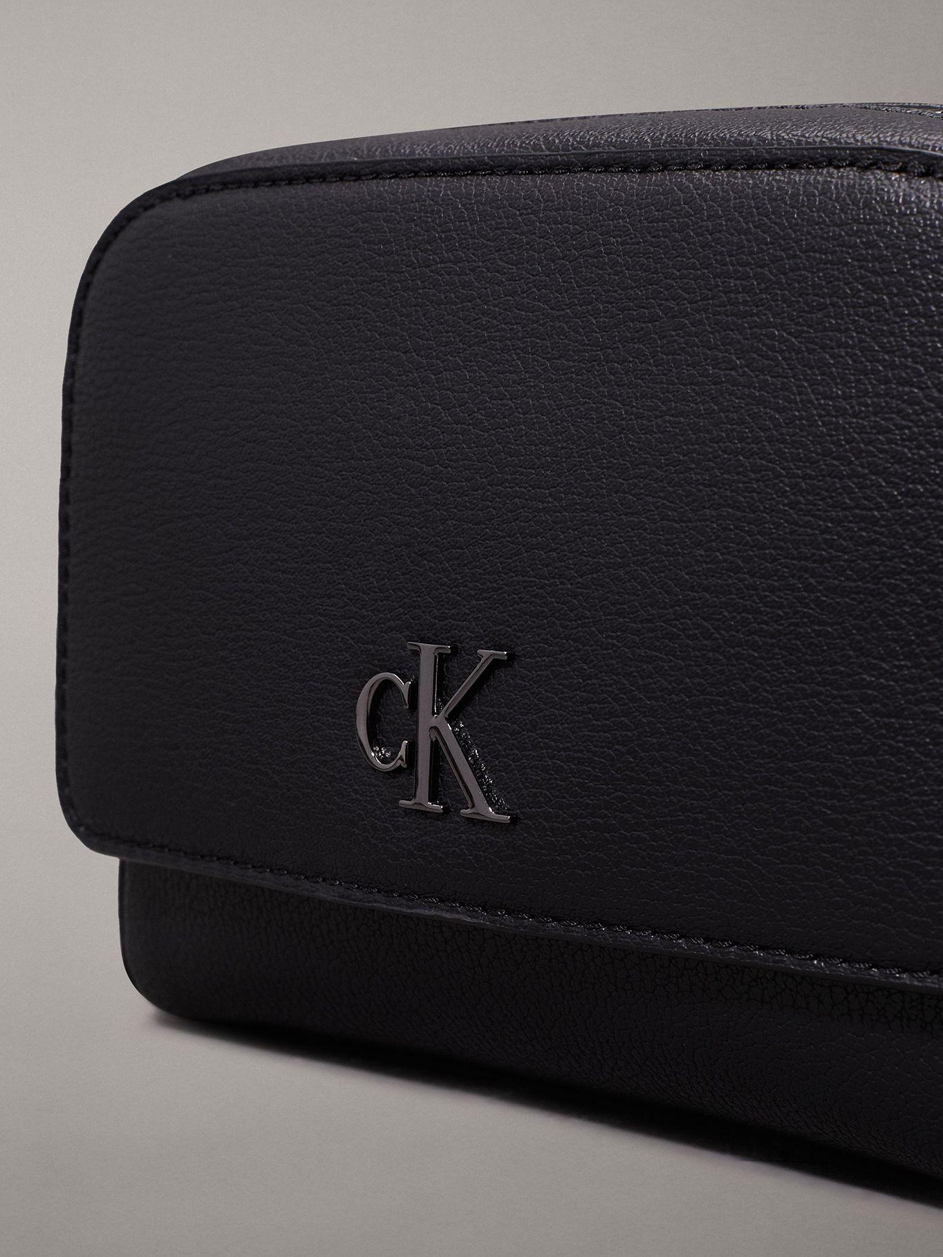 Bandolera Minimal Monogram 0GR Negro Calvin Klein-2