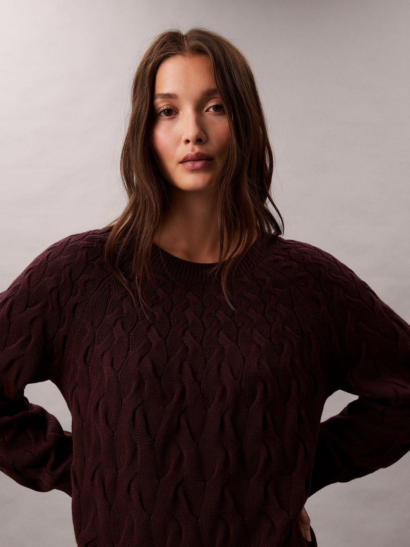 Sweater Tejido Trenzado de Cuello Cafe Calvin Klein-5