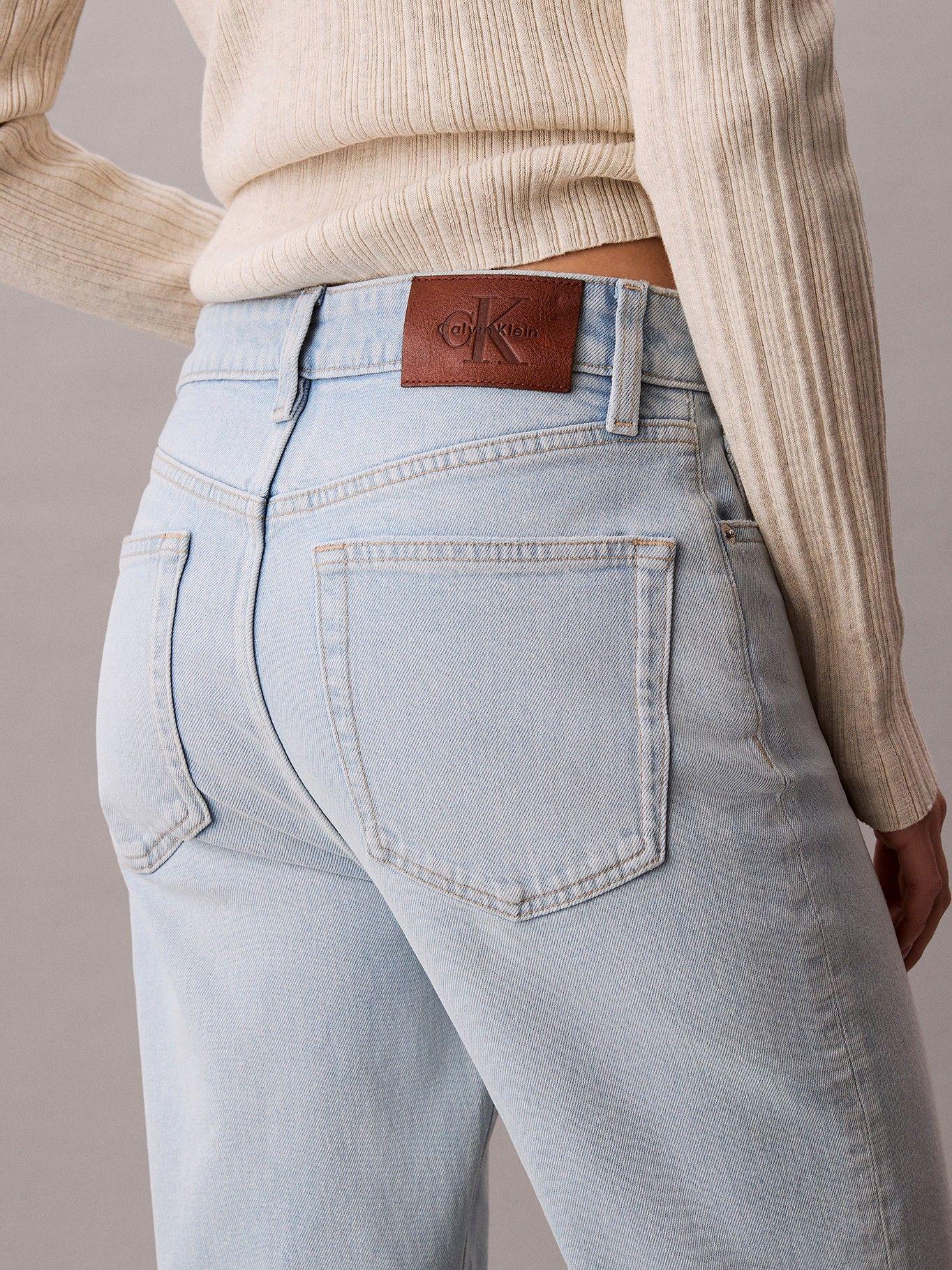 Jeans Recto de Talle Alto Celeste Calvin Klein-5