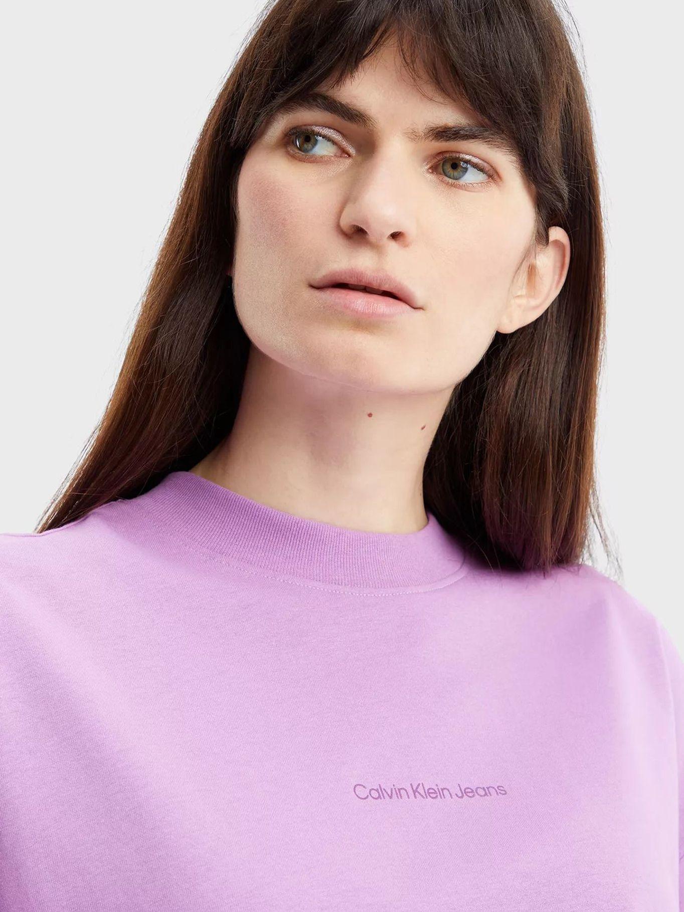 Camiseta con logo Violeta Calvin Klein J20J220279-VDR-2