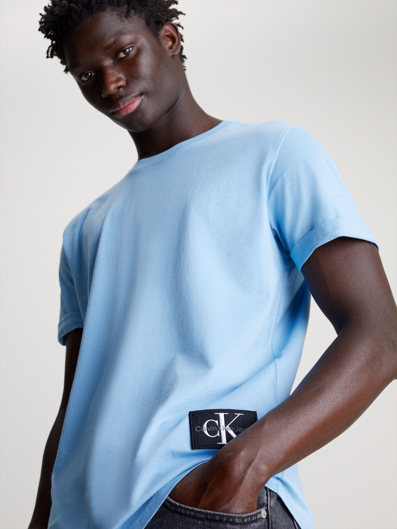 Polera Badge Turn Up Azul Calvin Klein-3