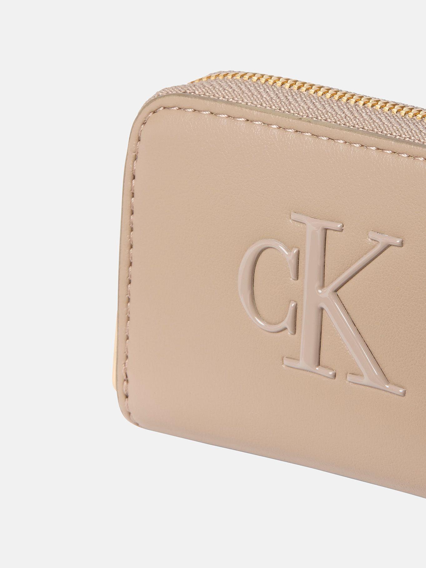 Billetera Mediana Cierre Alrededor Beige Calvin Klein-2