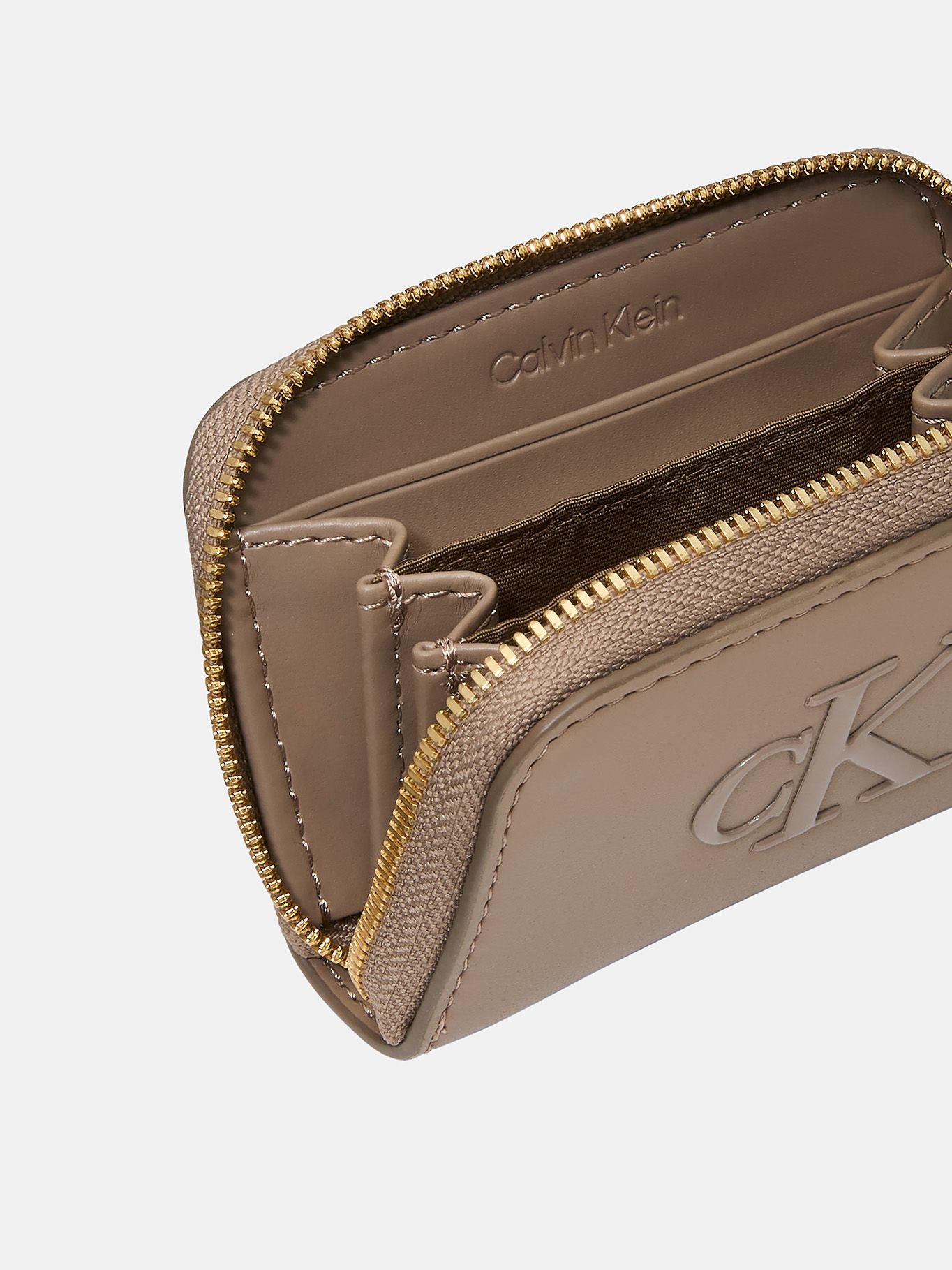 Billetera Mediana Cierre Alrededor Beige Calvin Klein-3
