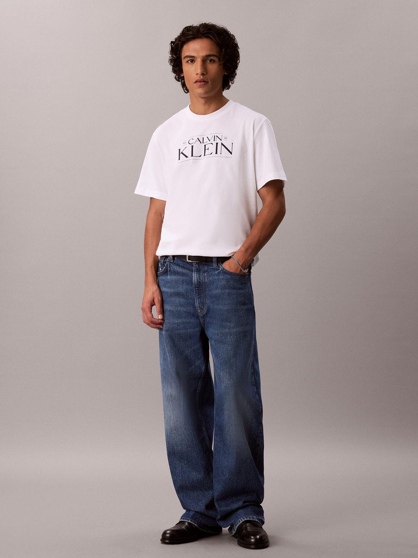 Polera con Gráfico de Logo Blanco Calvin Klein-1