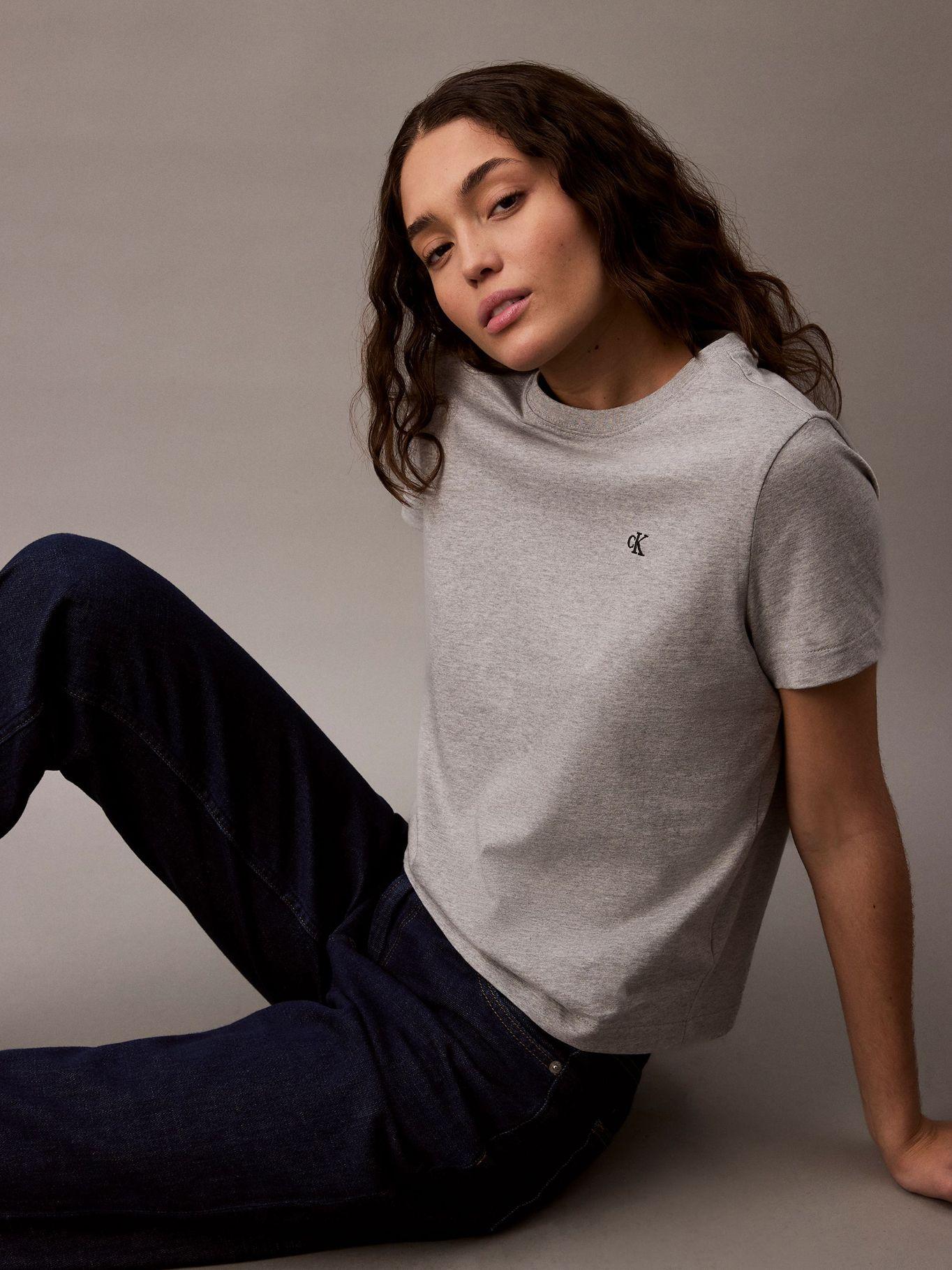 Polerón Archive- Logo Gris Calvin Klein-4