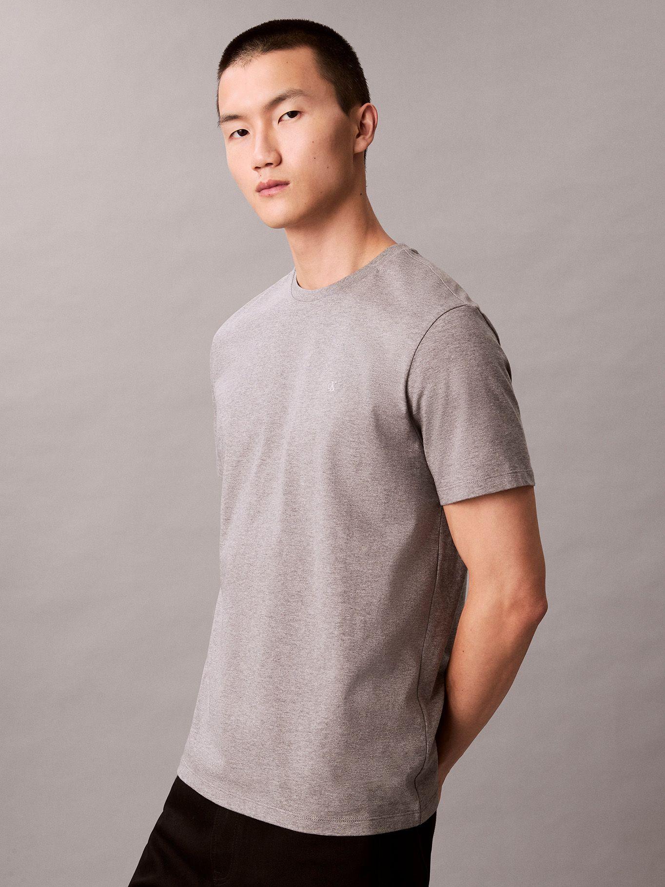 Polera con Micro Monograma Bordado Gris Calvin Klein-3
