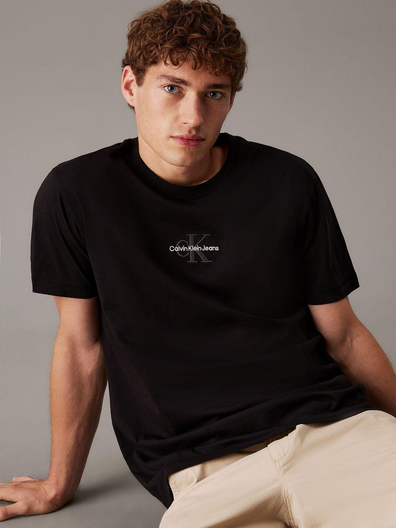 Polera Monologo Negro Calvin Klein-3