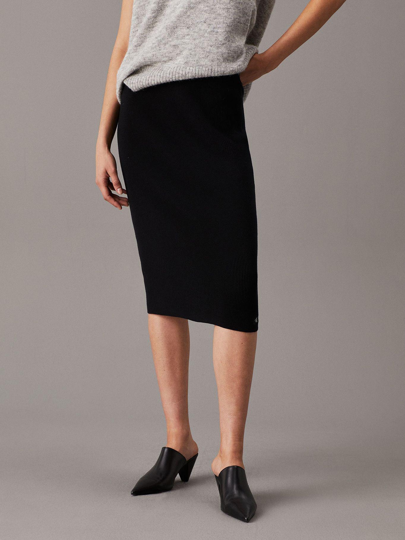 Falda Woven Label Negro BEH Calvin Klein-0
