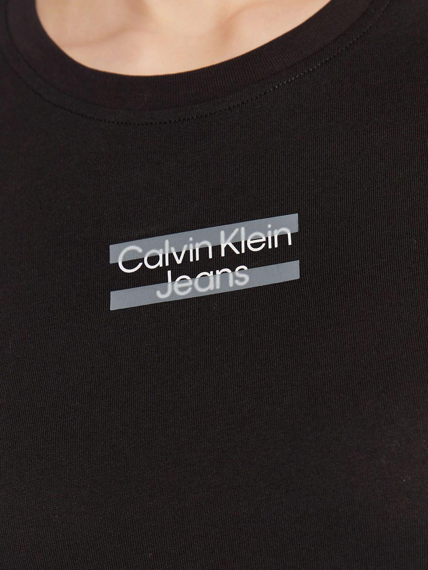 Camiseta con logo Negro Calvin Klein J20J220720-BEH-4