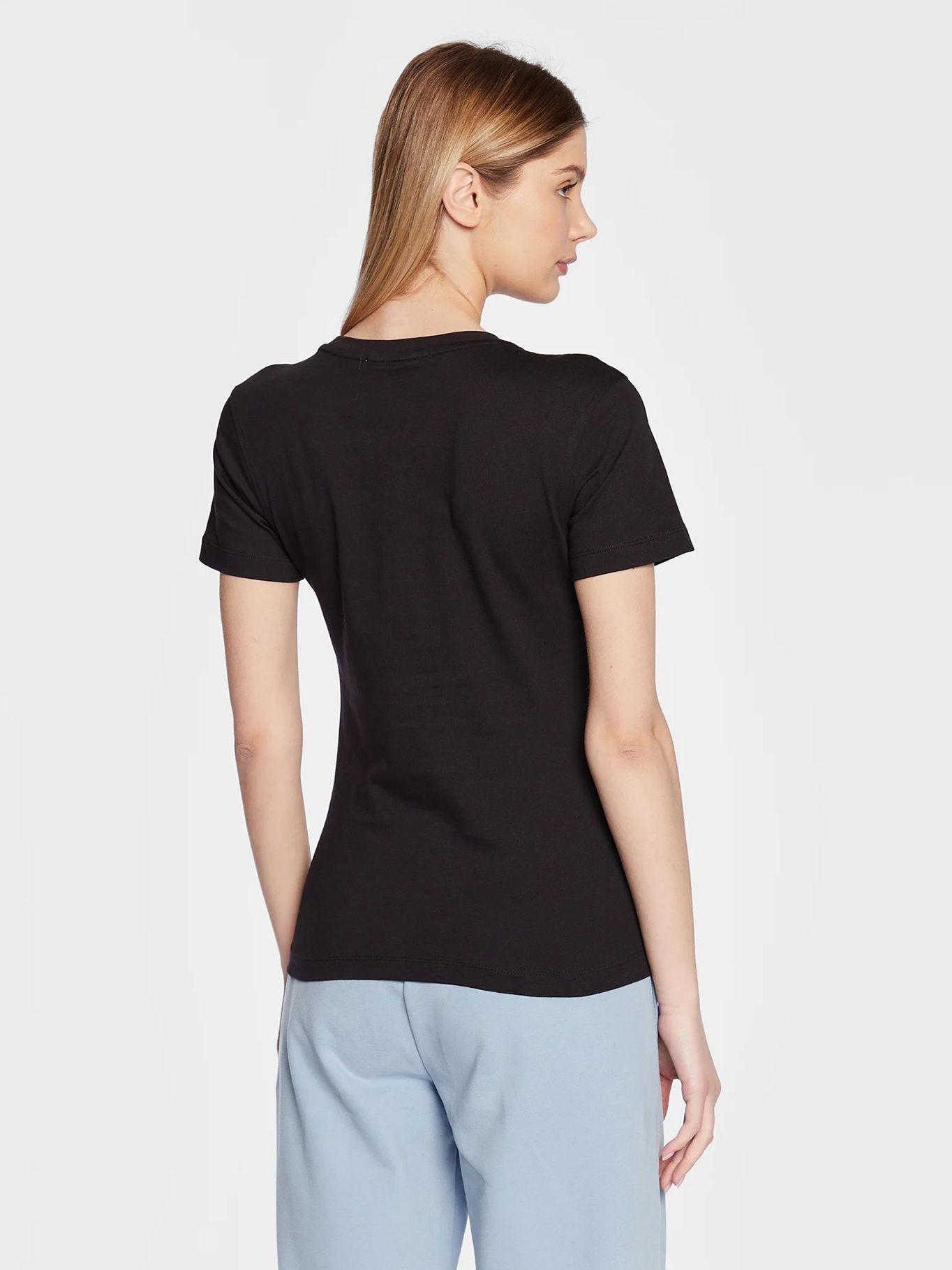Camiseta con logo Negro Calvin Klein J20J220720-BEH-2