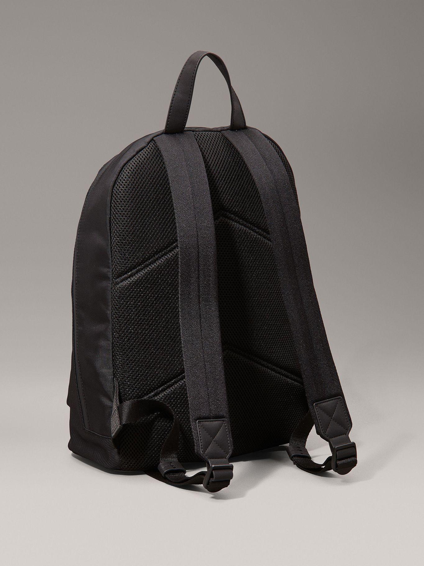 Mochilas CK Essential Negro Calvin Klein-5