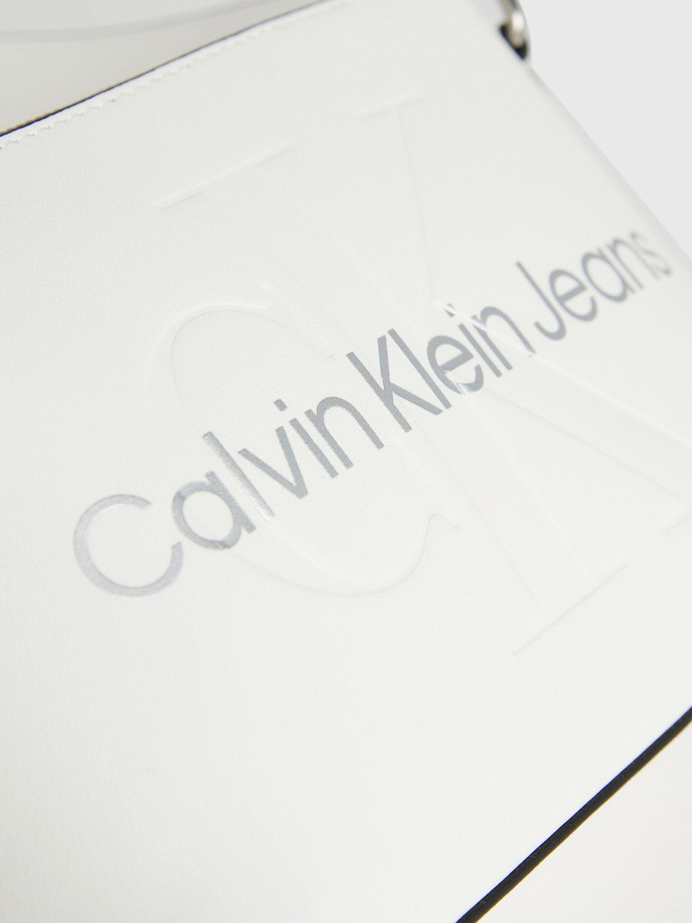 Bandolera Sculpted Pouch Blanco Calvin Klein-2
