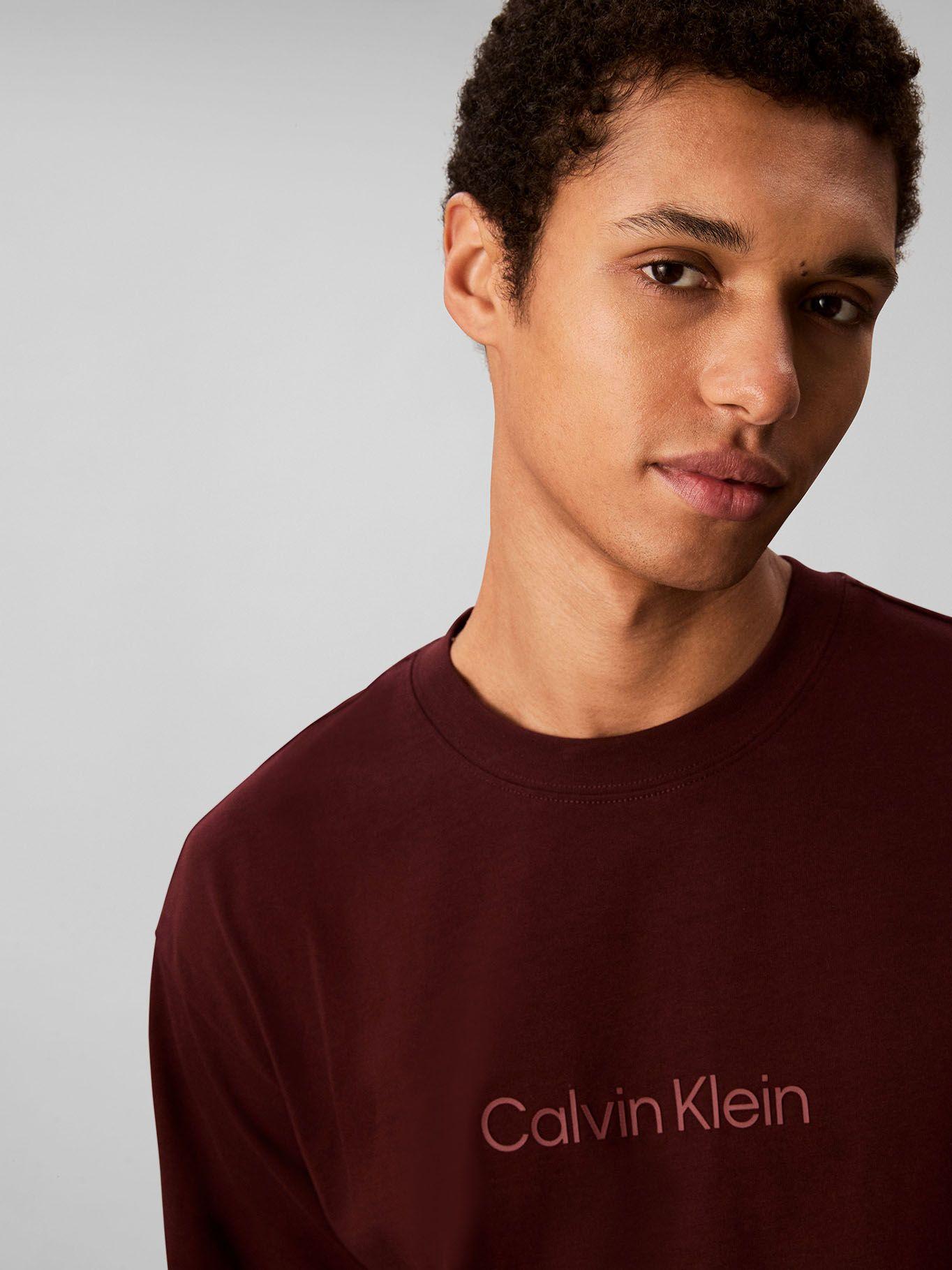 Polera Relaxed con Logo Burdeo Calvin Klein-4