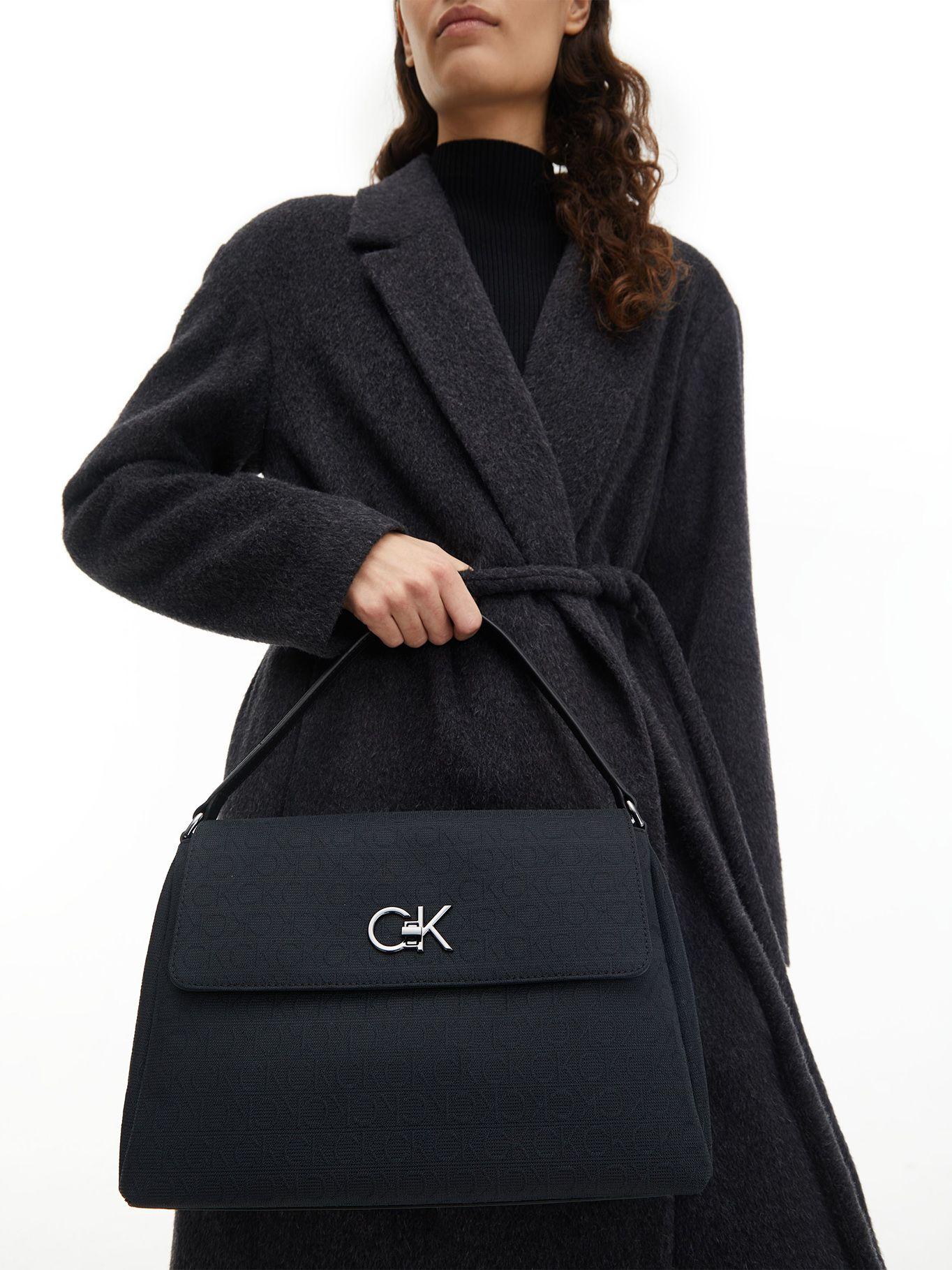 Cartera Re-Lock Tote Jqd Negro Calvin Klein-3