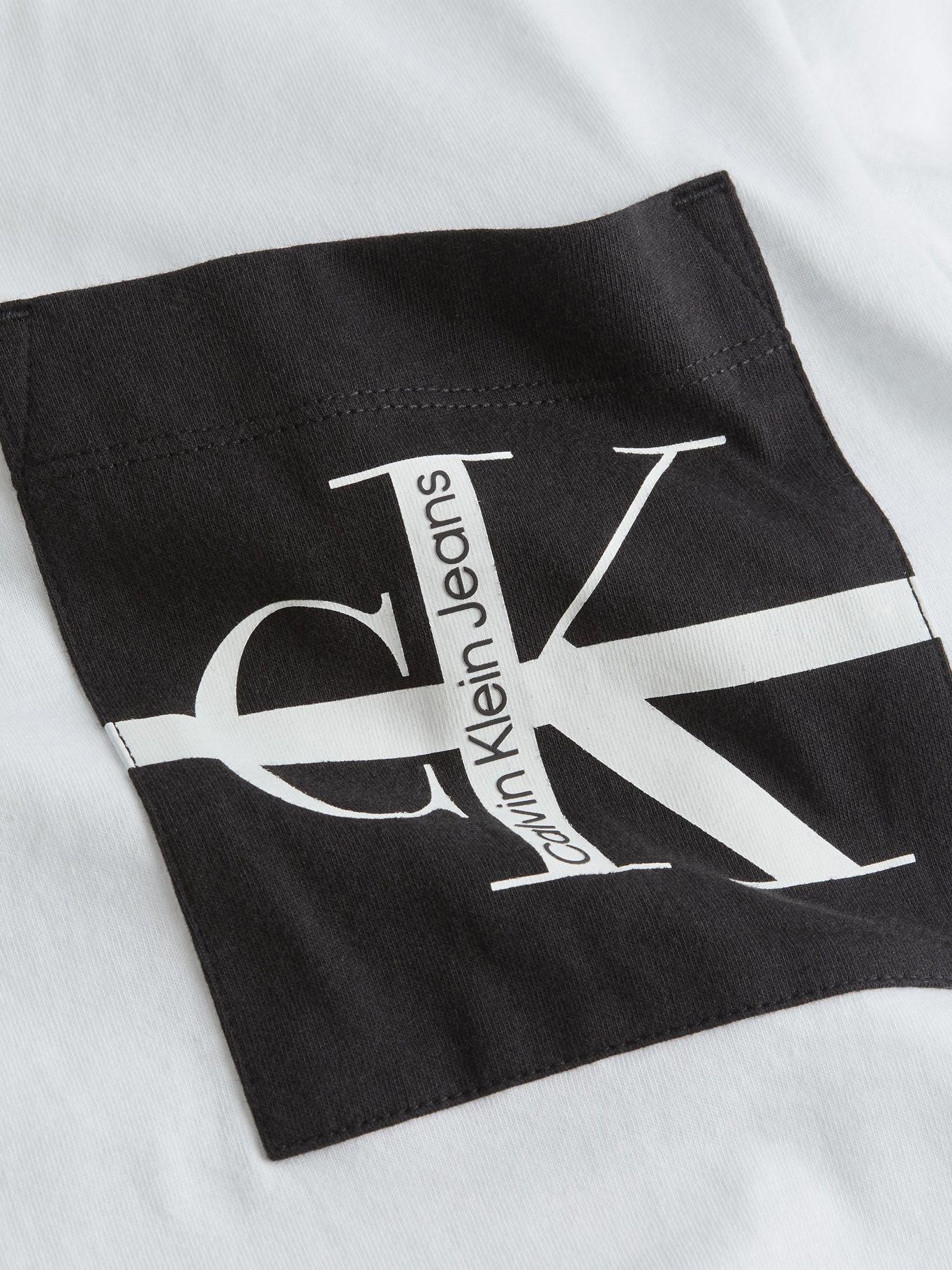 Polera Stripe Pocket Blanco YAF Calvin Klein-4