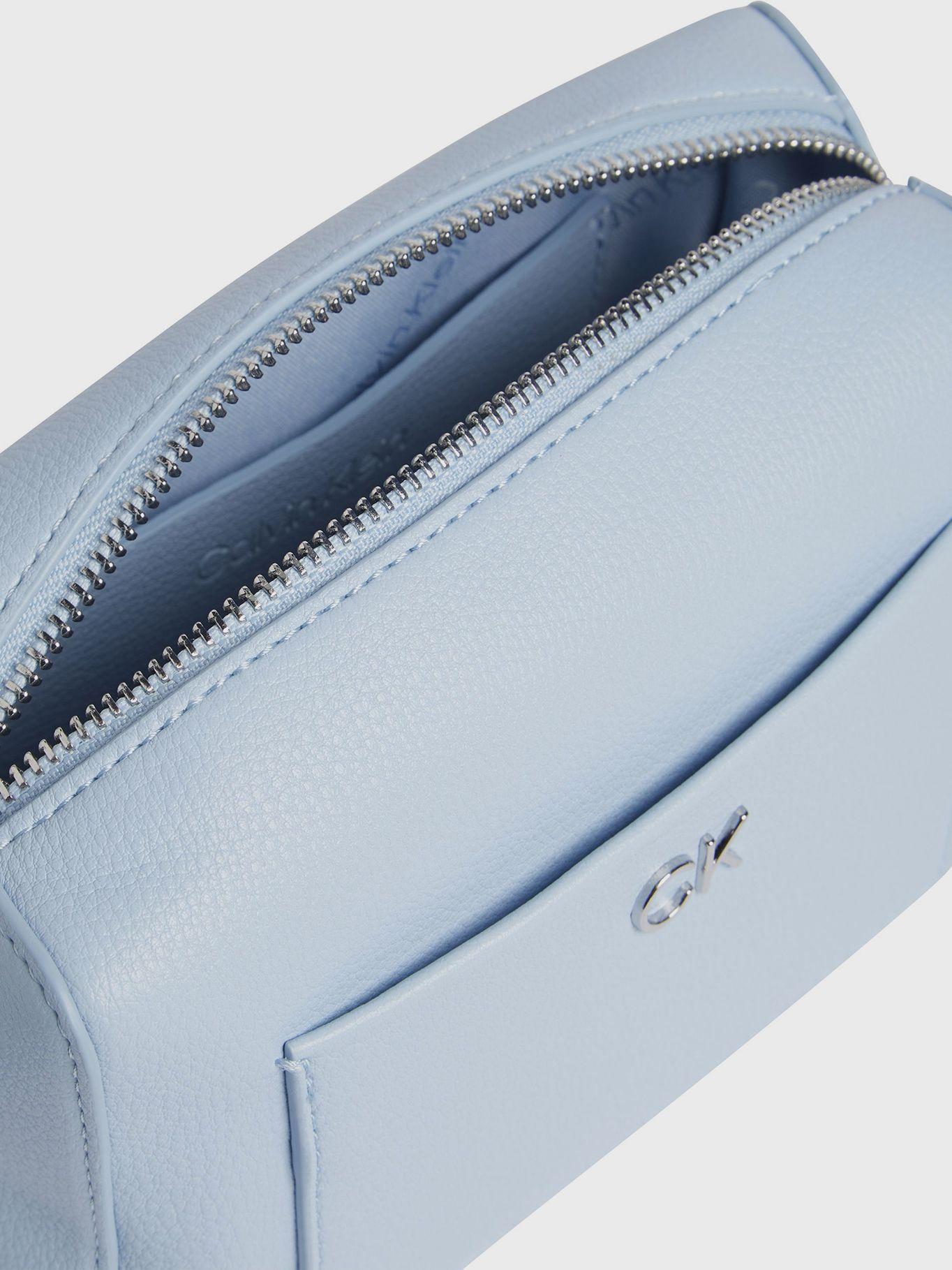 Bandolera Daily Monogram Celeste Calvin Klein-2