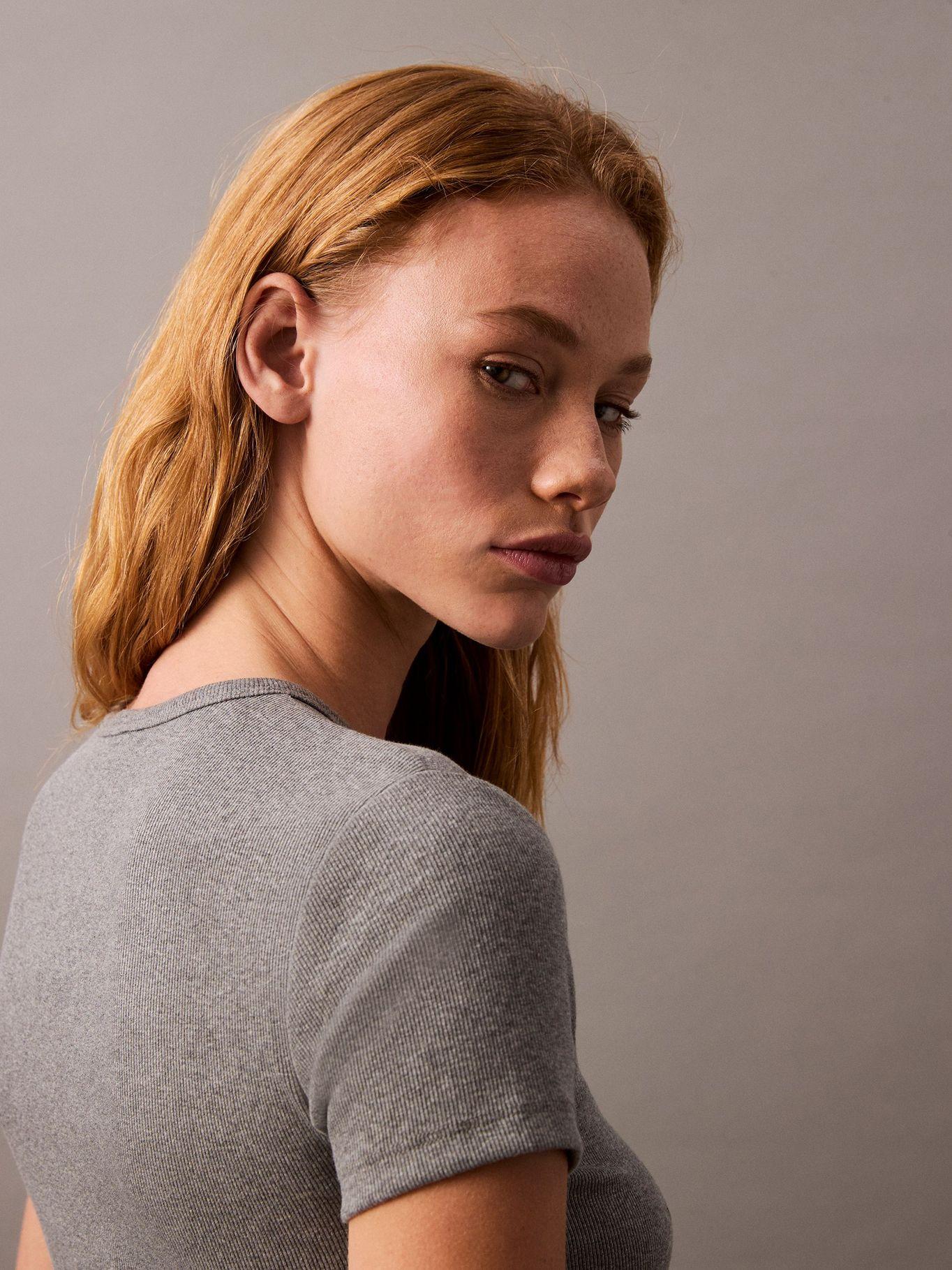 Polera Contour Rib Gris Calvin Klein-4