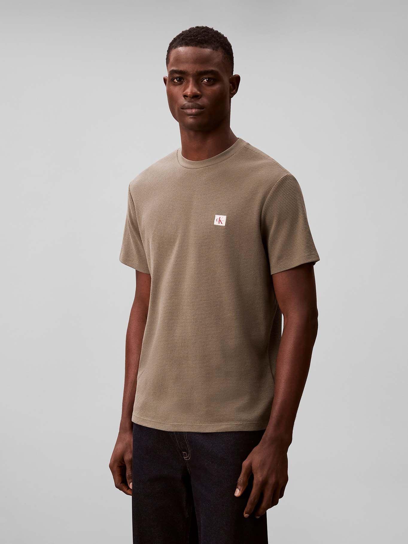 Polera en Tejido Waffle con Etiqueta Beige Calvin Klein-0