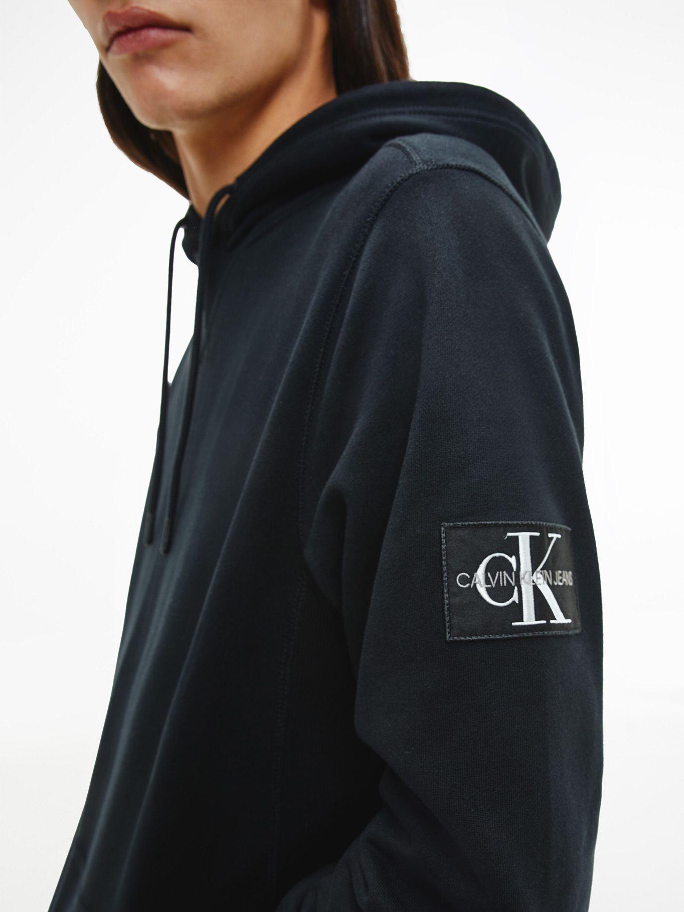 Hoodie Monogram Sleeve Negro BAE Calvin Klein-3