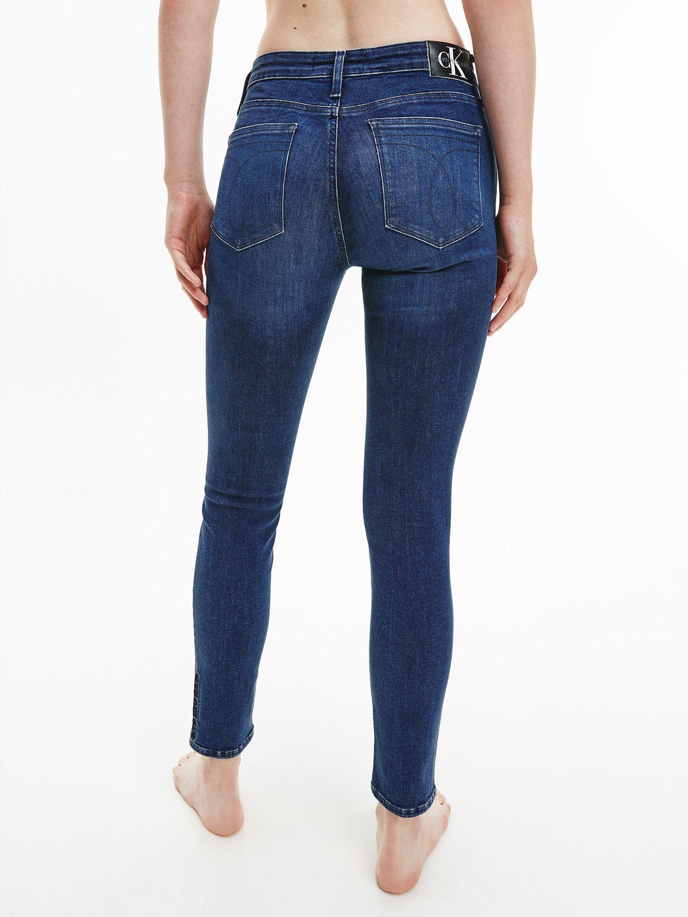 Jeans Mid Rise Skinny tobilleros Azul Calvin Klein-2