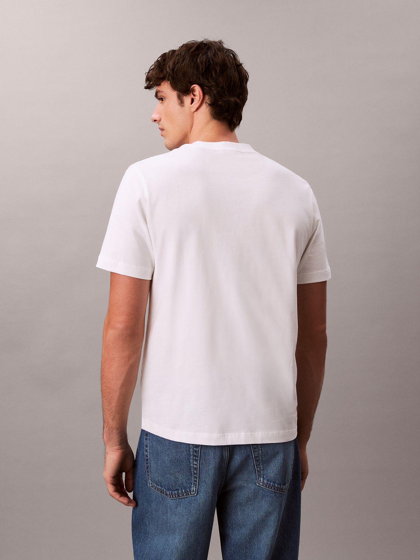 Polera de Logo Gráfico Blanco Calvin Klein-2