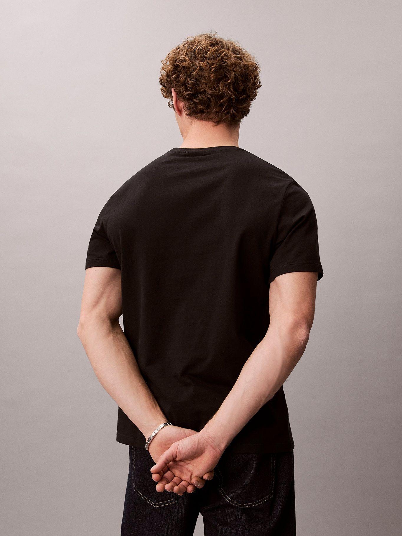 Polera con Micro Logo Negro Calvin Klein-2